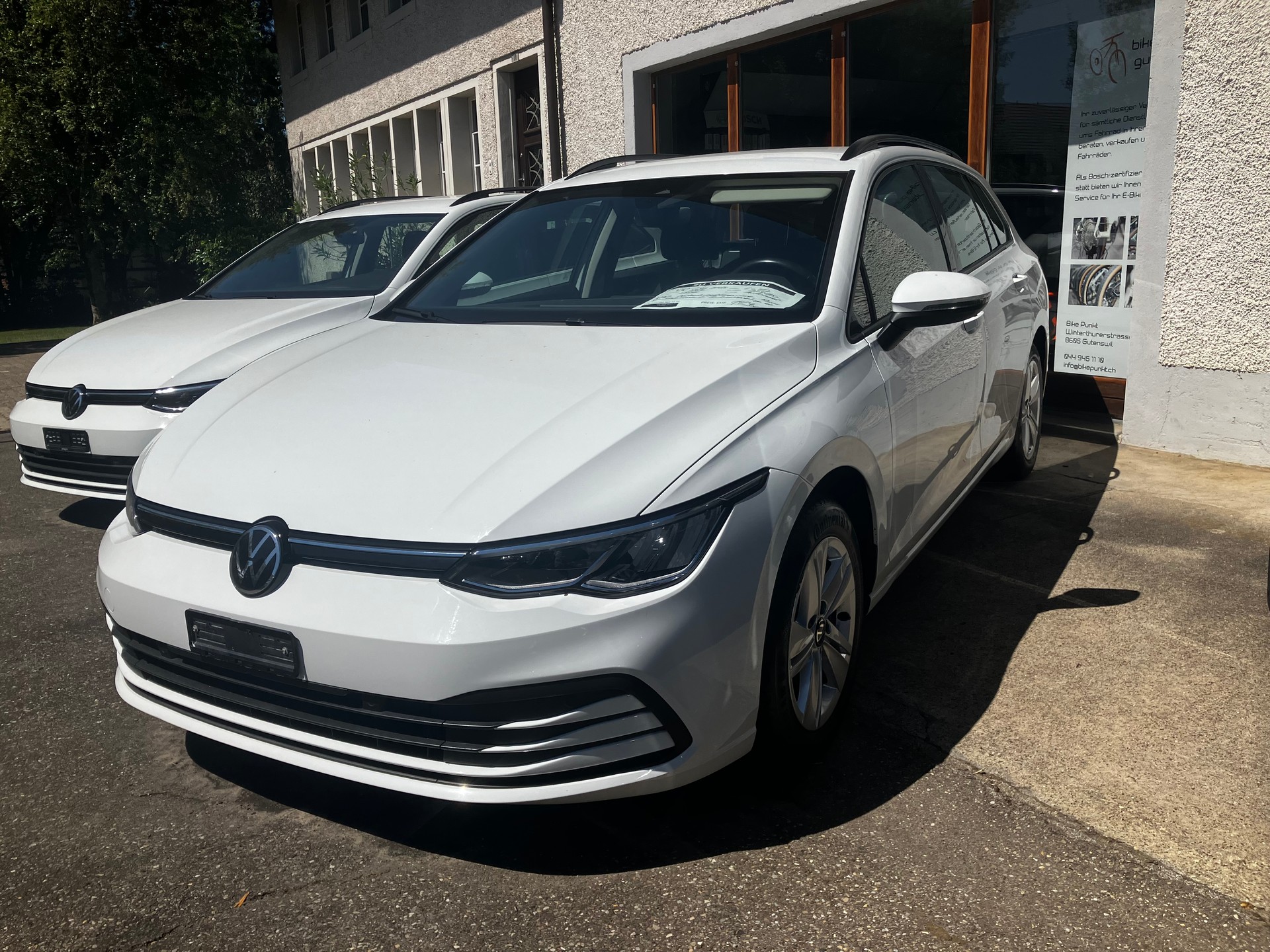 VW Golf Variant 2.0 TDI Life DSG-image-0