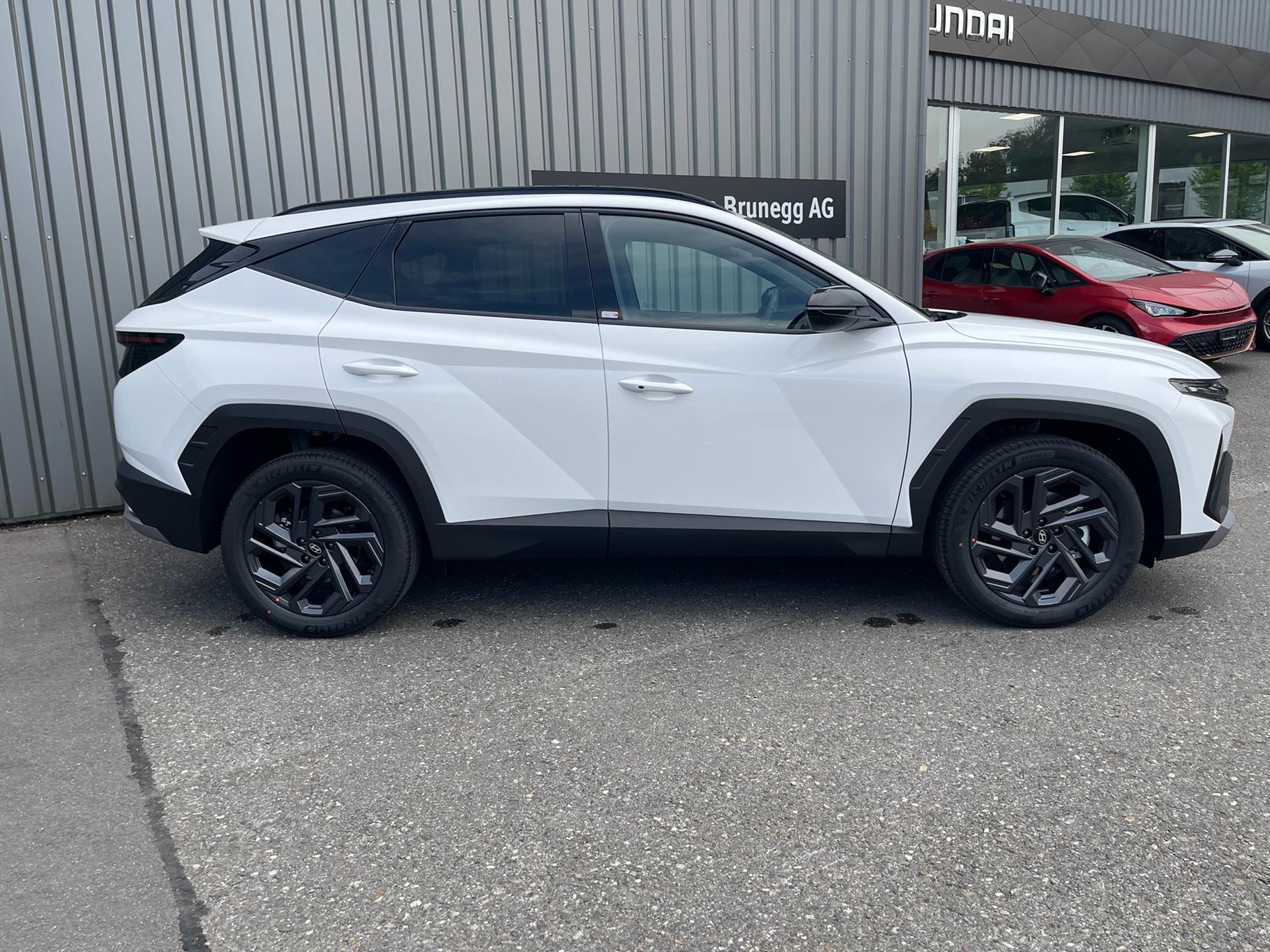 HYUNDAI Tucson 1.6 T-GDi HEV Origo Blackline 4WD-image-1