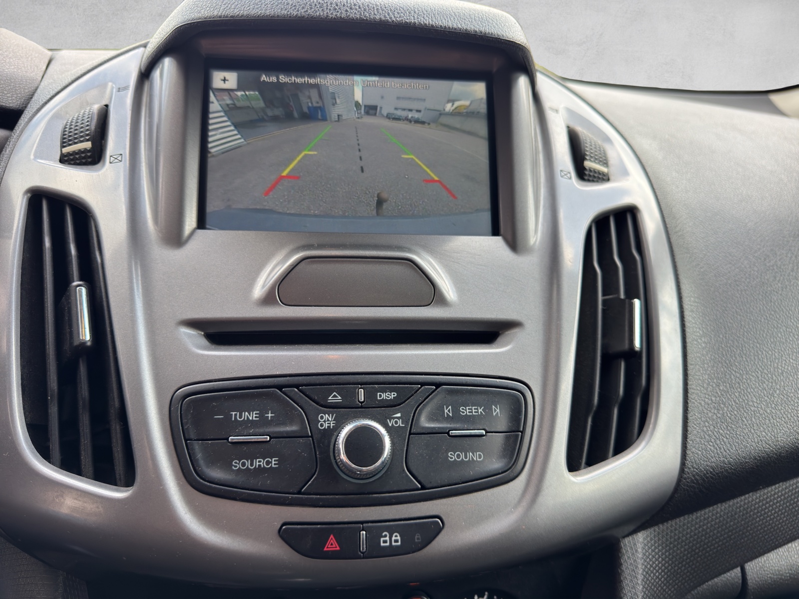 FORD Transit Connect Van T230 1.5 Eco Blue Trend-image-13