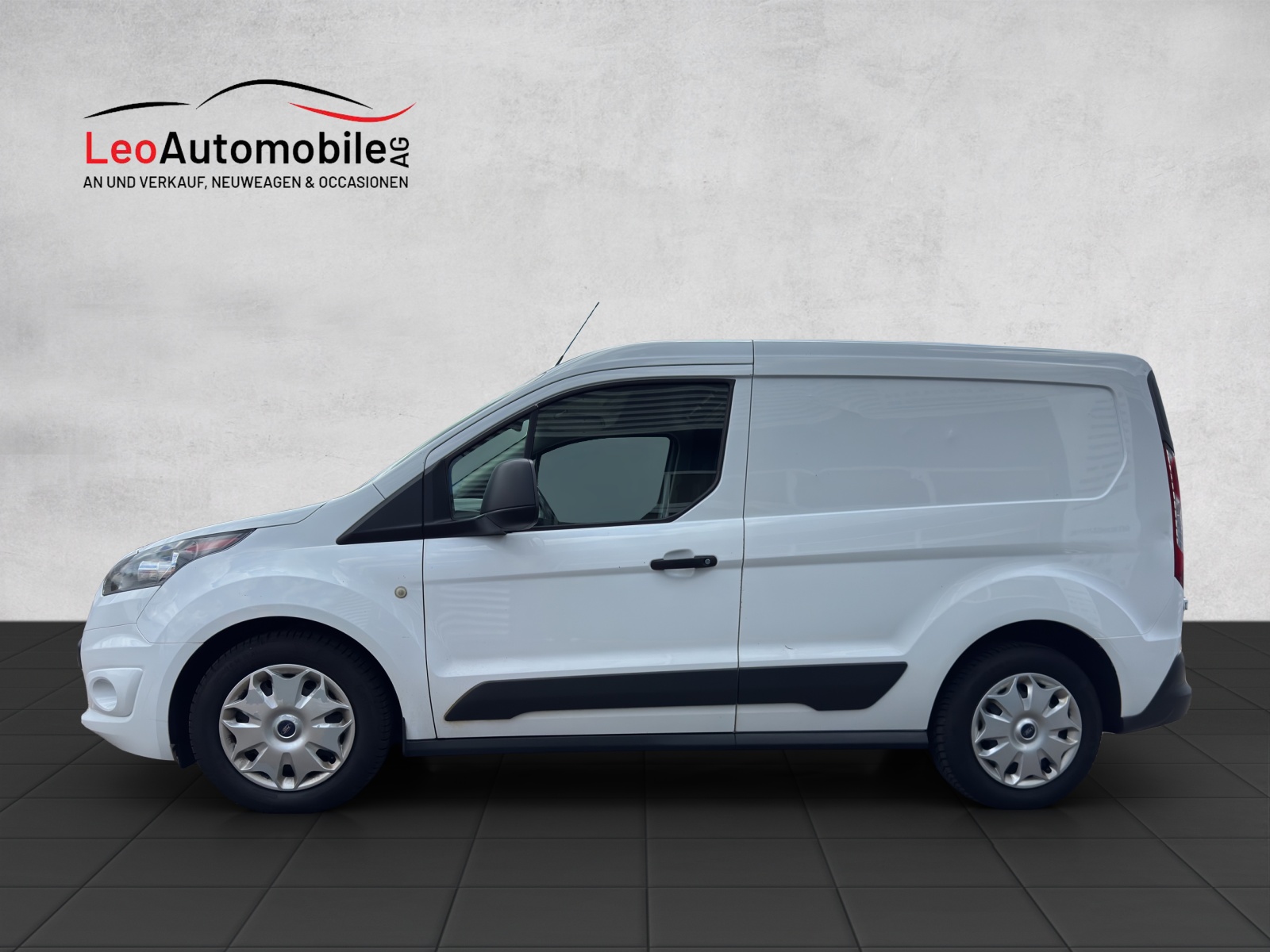 FORD Transit Connect Van T230 1.5 Eco Blue Trend-image-1