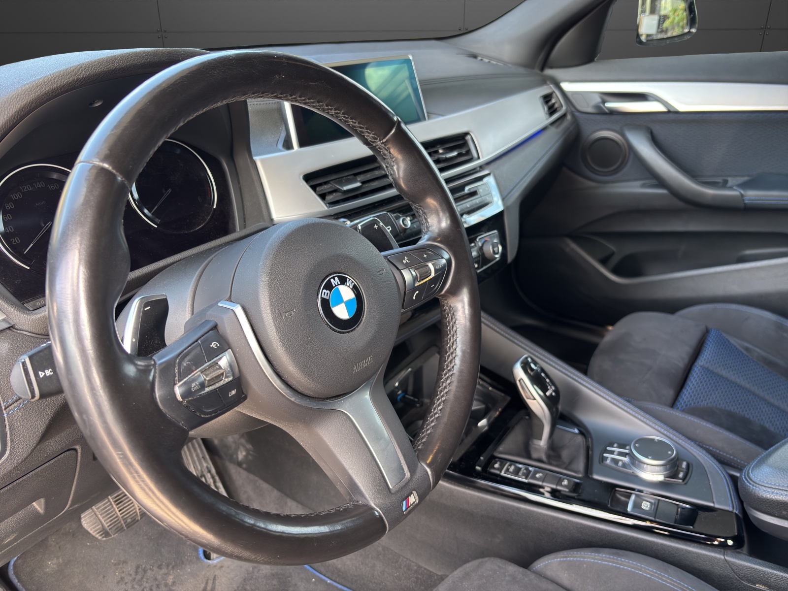BMW X2 xDrive 20d M Sport Steptronic-image-4