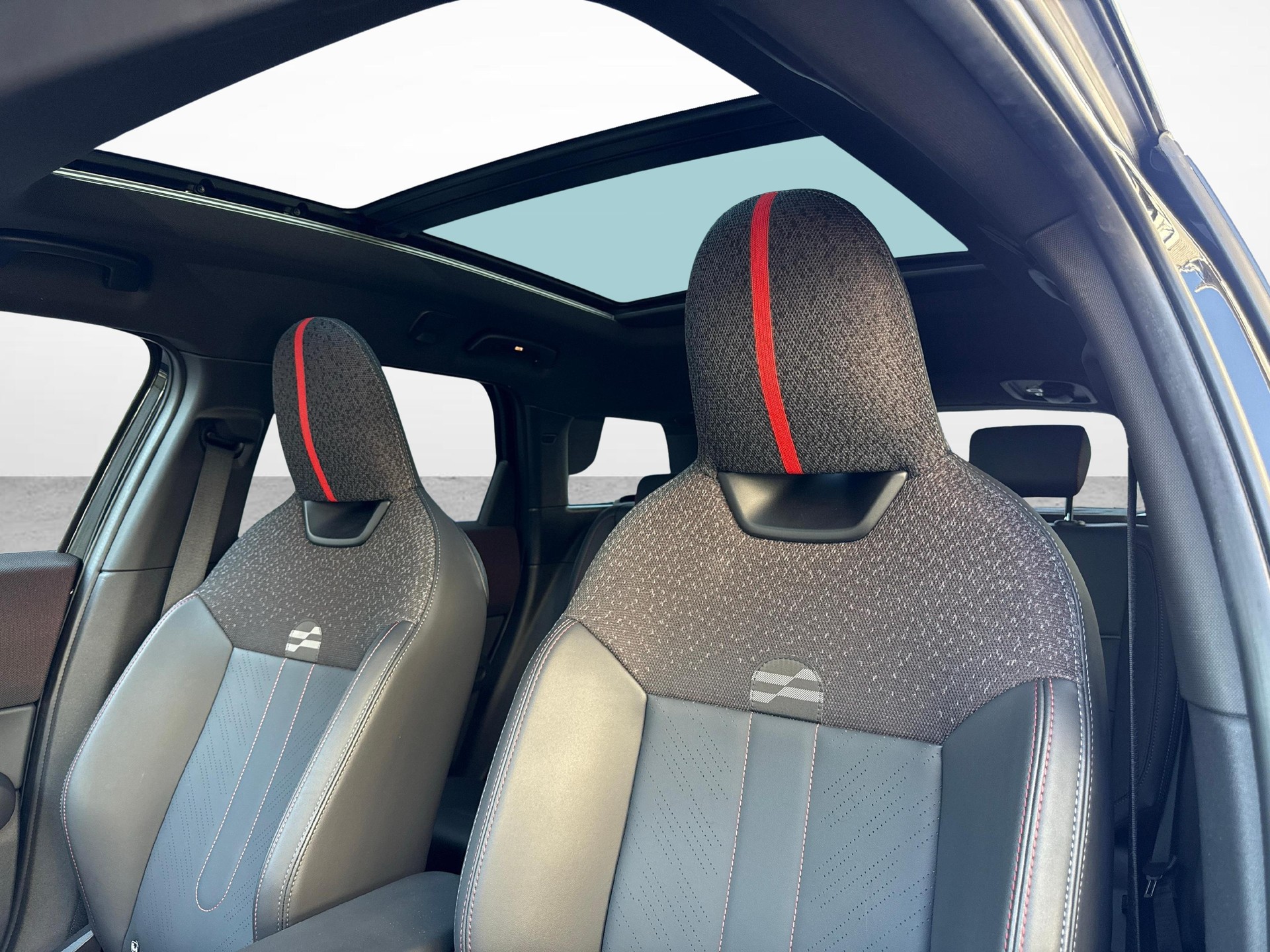 MINI Countryman U25 2.0i S SDKG ALL4-image-9