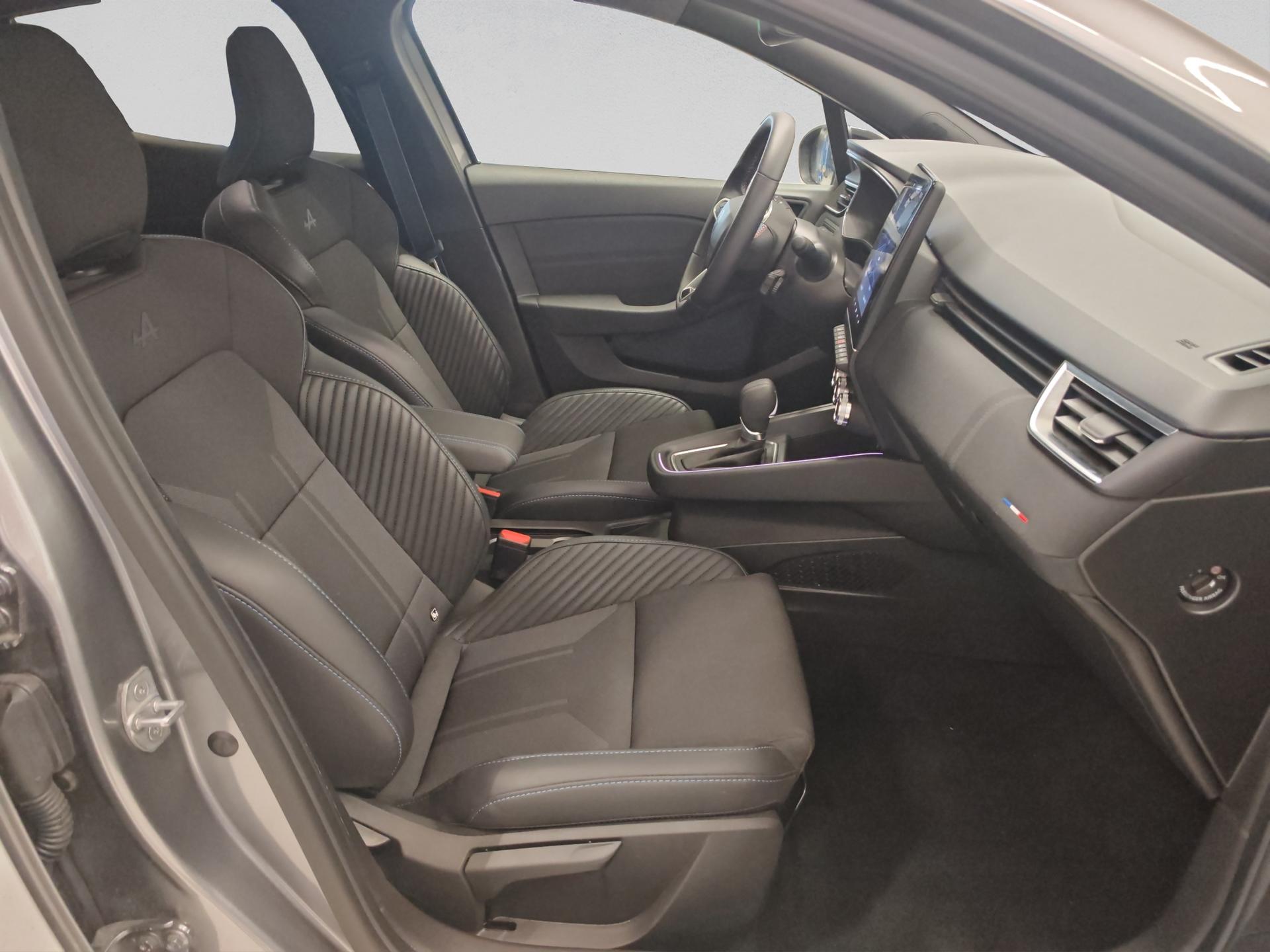 RENAULT Clio 1.6 E-Tech Esprit Alpine-image-16