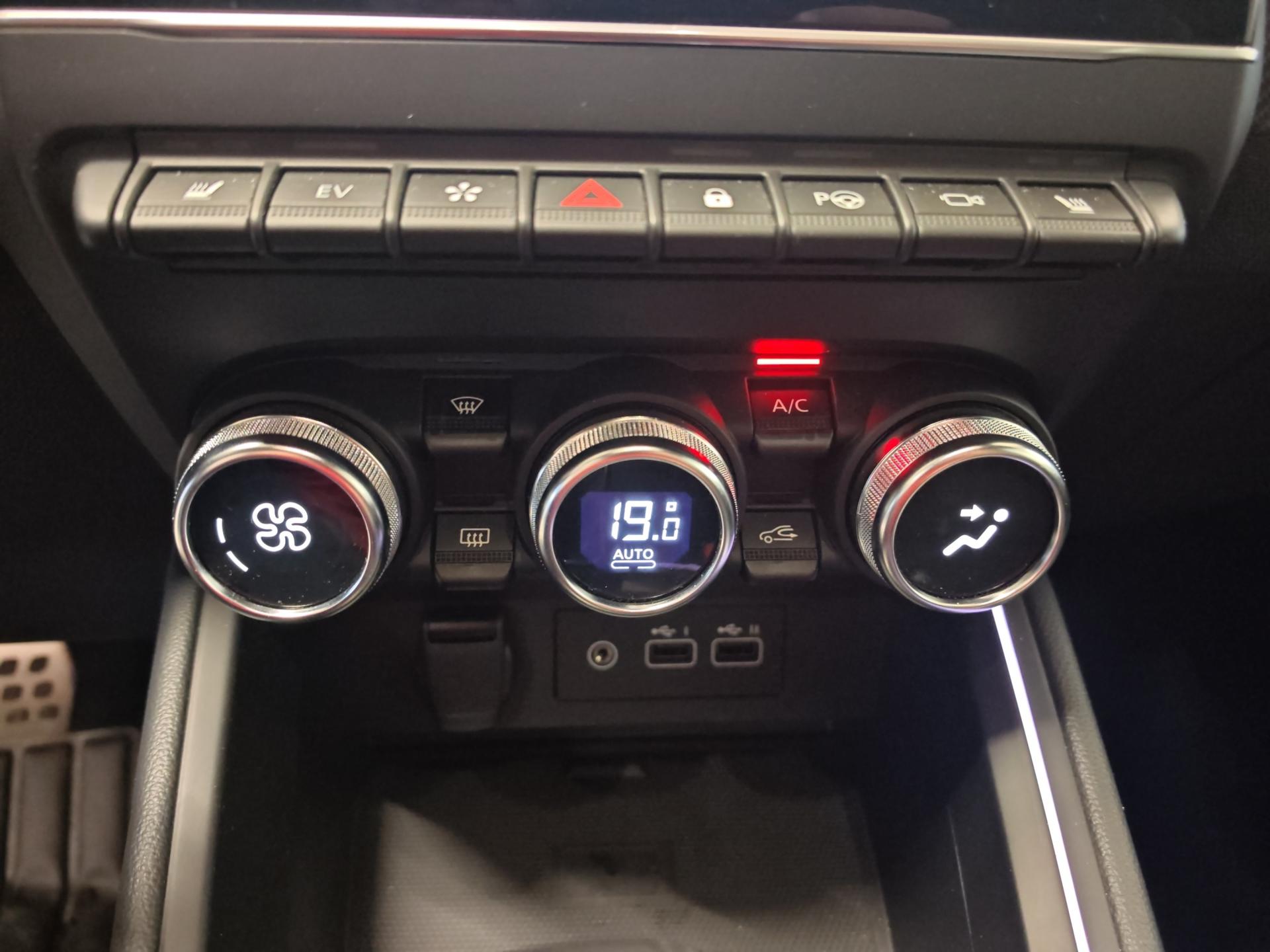 RENAULT Clio 1.6 E-Tech Esprit Alpine-image-20