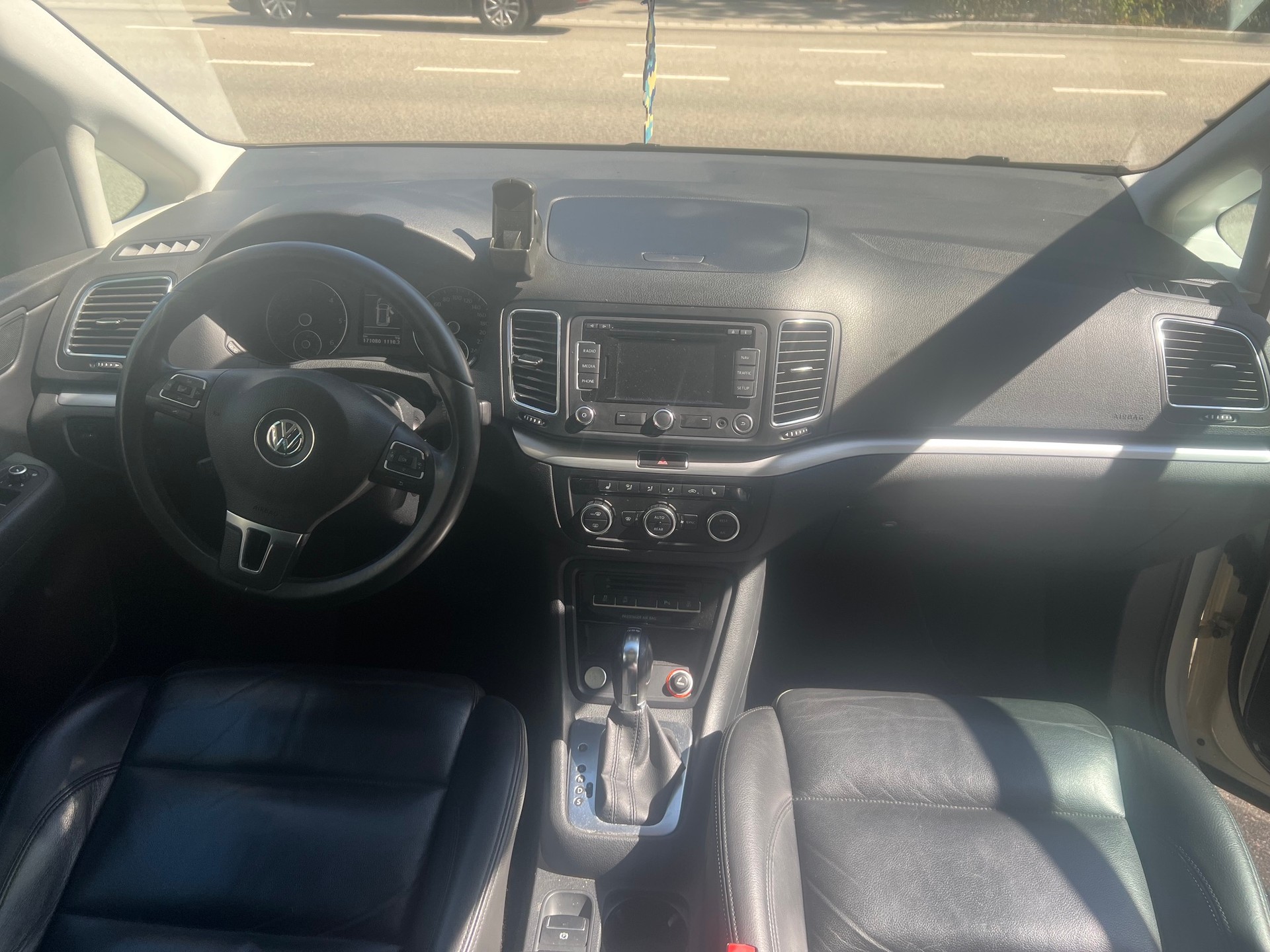 VW 2.0 TDI Highline DSG-image-5