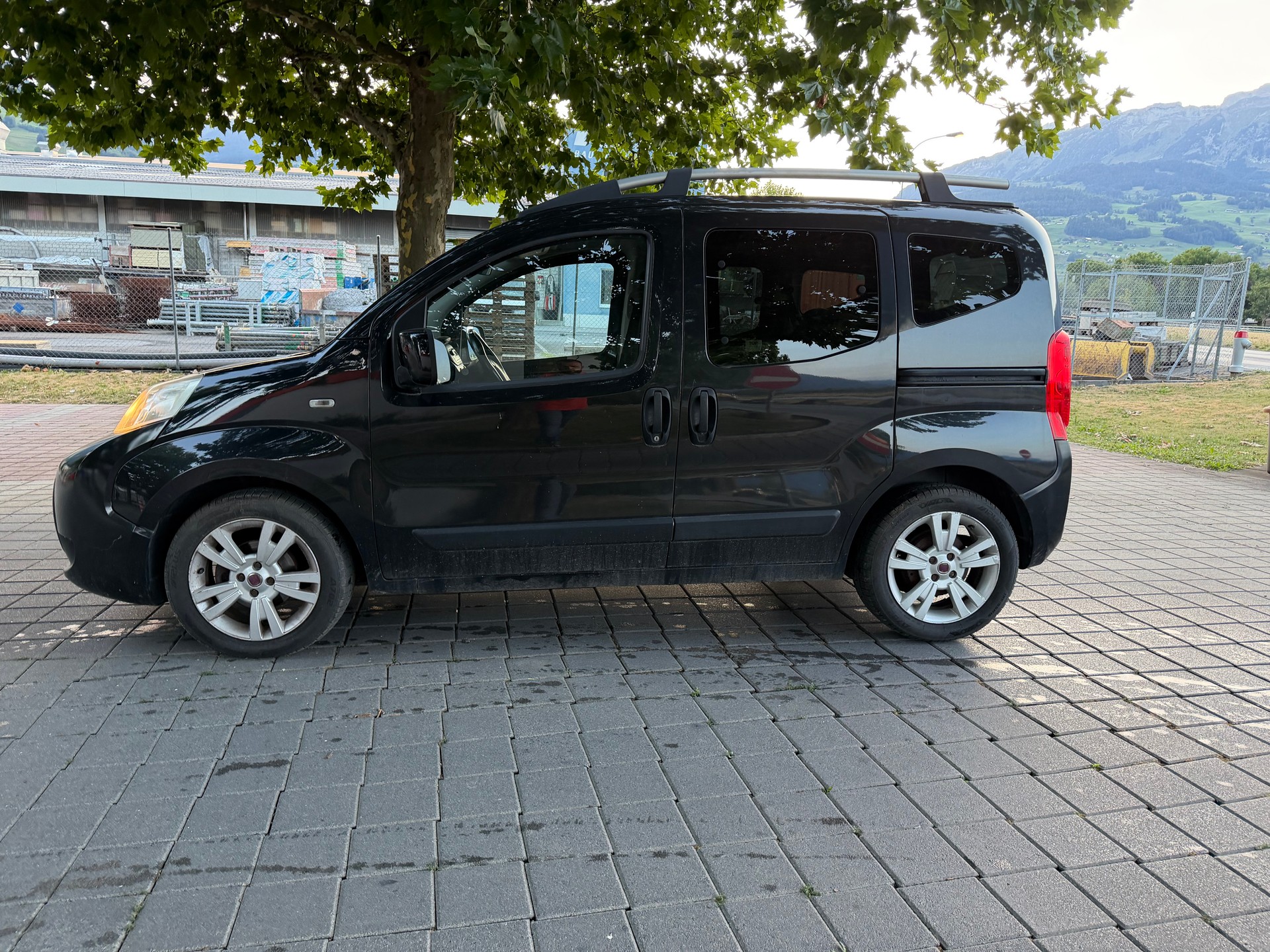 FIAT Qubo 1.3 JTD Dynamic-image-1