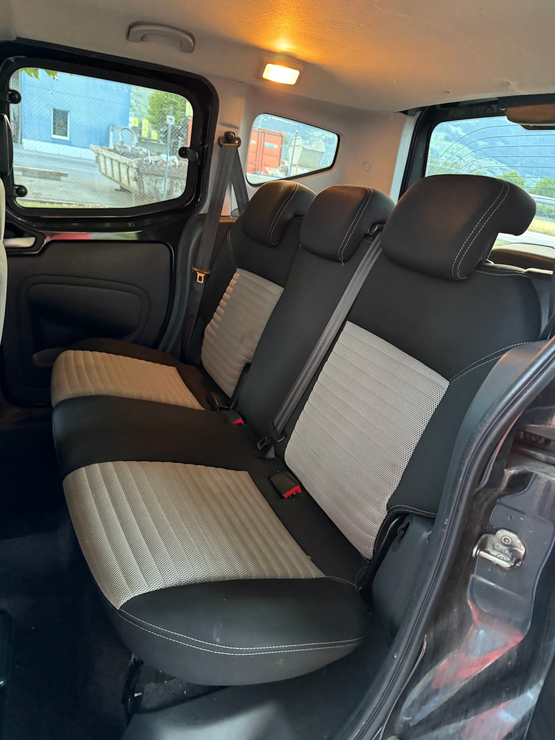 FIAT Qubo 1.3 JTD Dynamic-image-8