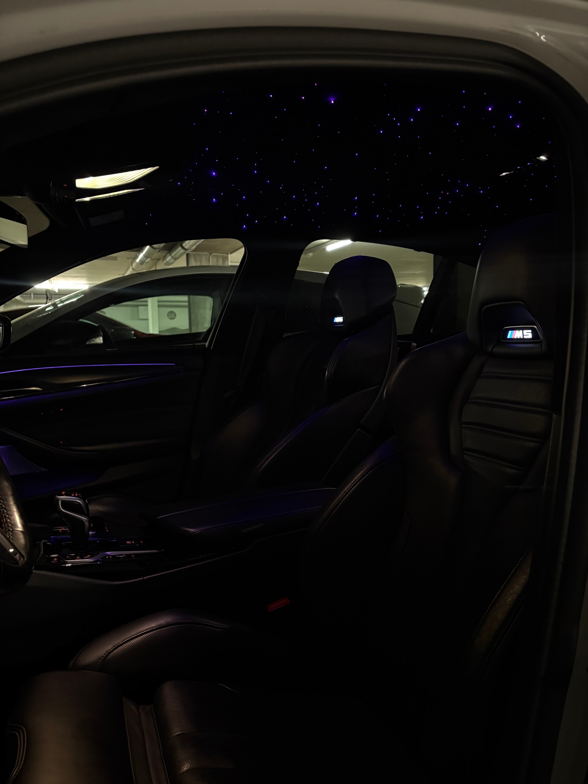 BMW M5 xDrive Drivelogic **Akrapovic Auspuffanlage**-image-11