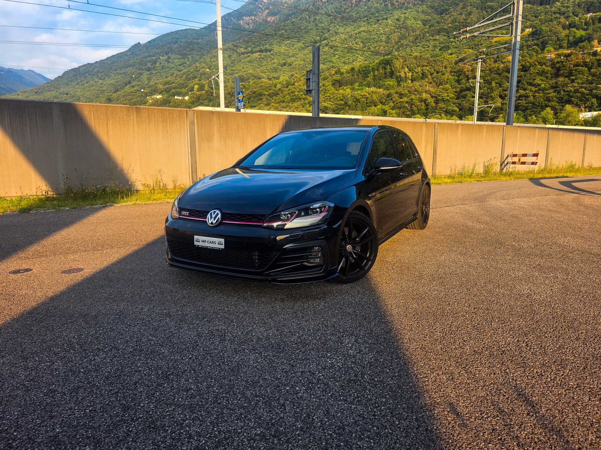 VW 7.5 GTI PERFORMANCE-image-9