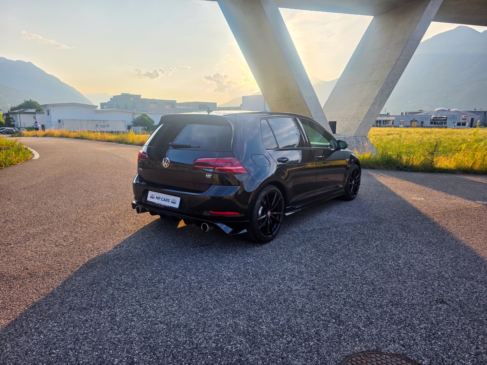 VW 7.5 GTI PERFORMANCE-image-6