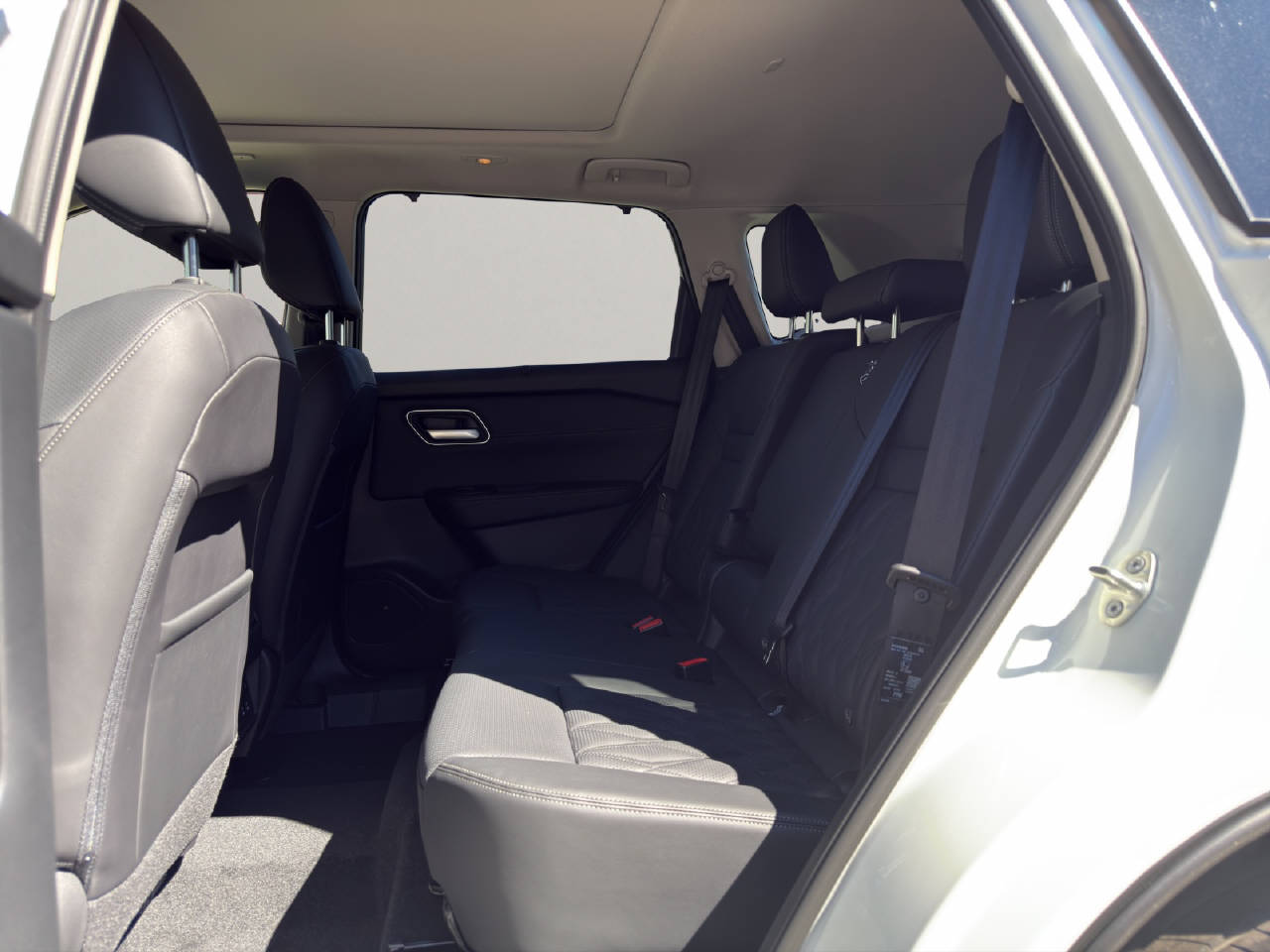 NISSAN X-Trail 1.5 VC-T Tekna+ e-4orce 7P-image-7