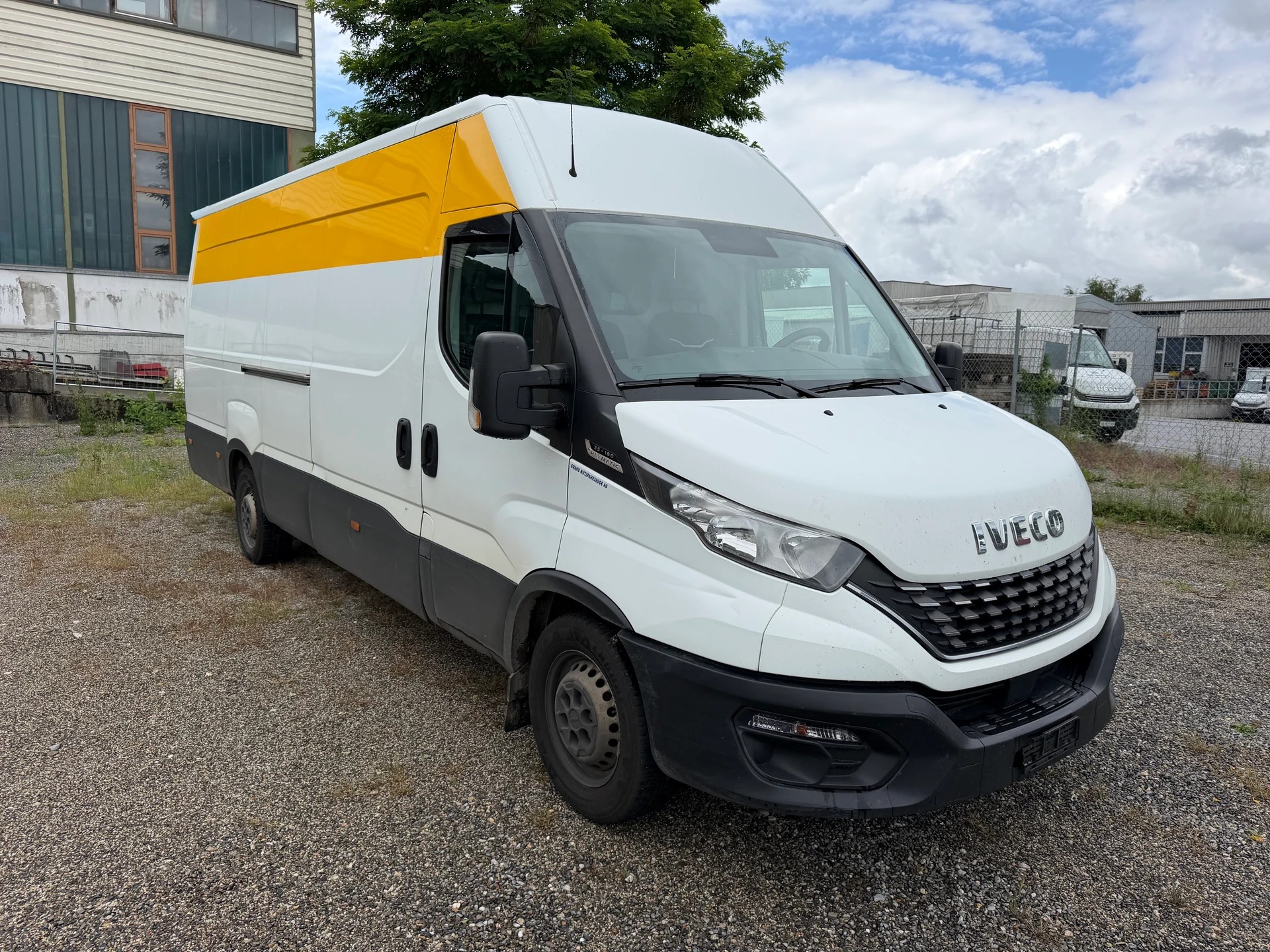 IVECO 33 S 16H A8 SVL | Automat | Lange Version | Klima-showroom-element-3