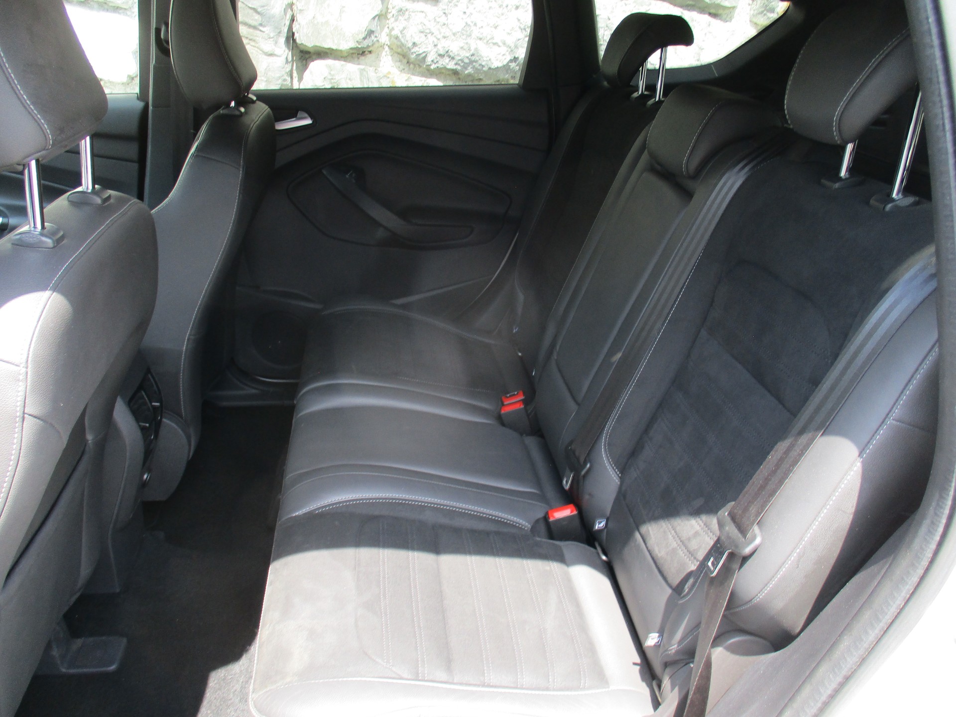 FORD Kuga 2.0 TDCi ST Line 4WD PowerShift-image-5
