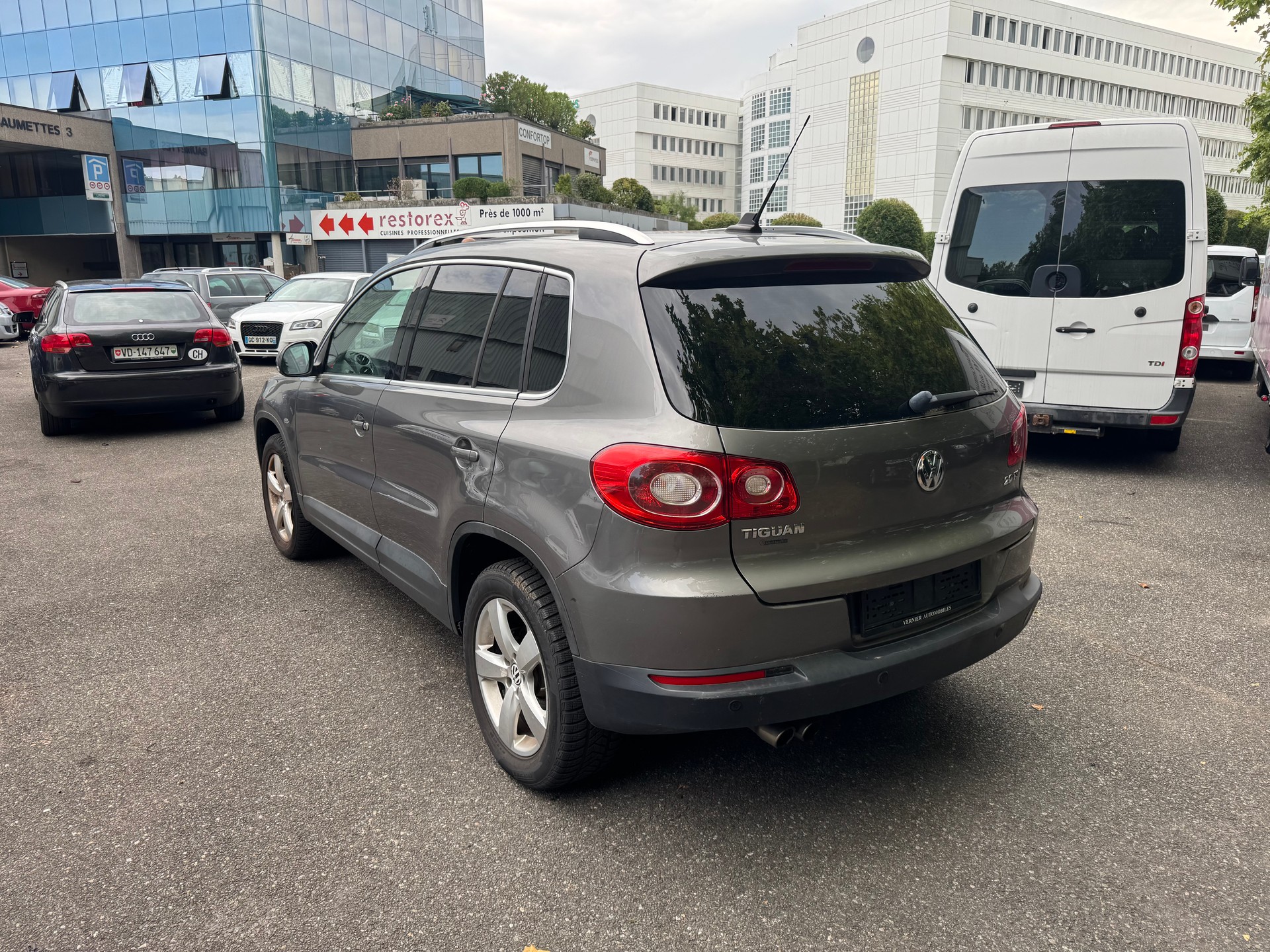 VW Tiguan 2.0 TSI Sport&Style Tiptronic-image-9