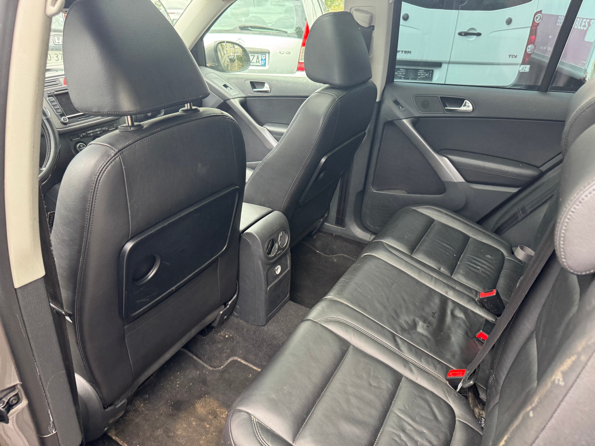 VW Tiguan 2.0 TSI Sport&Style Tiptronic-image-16