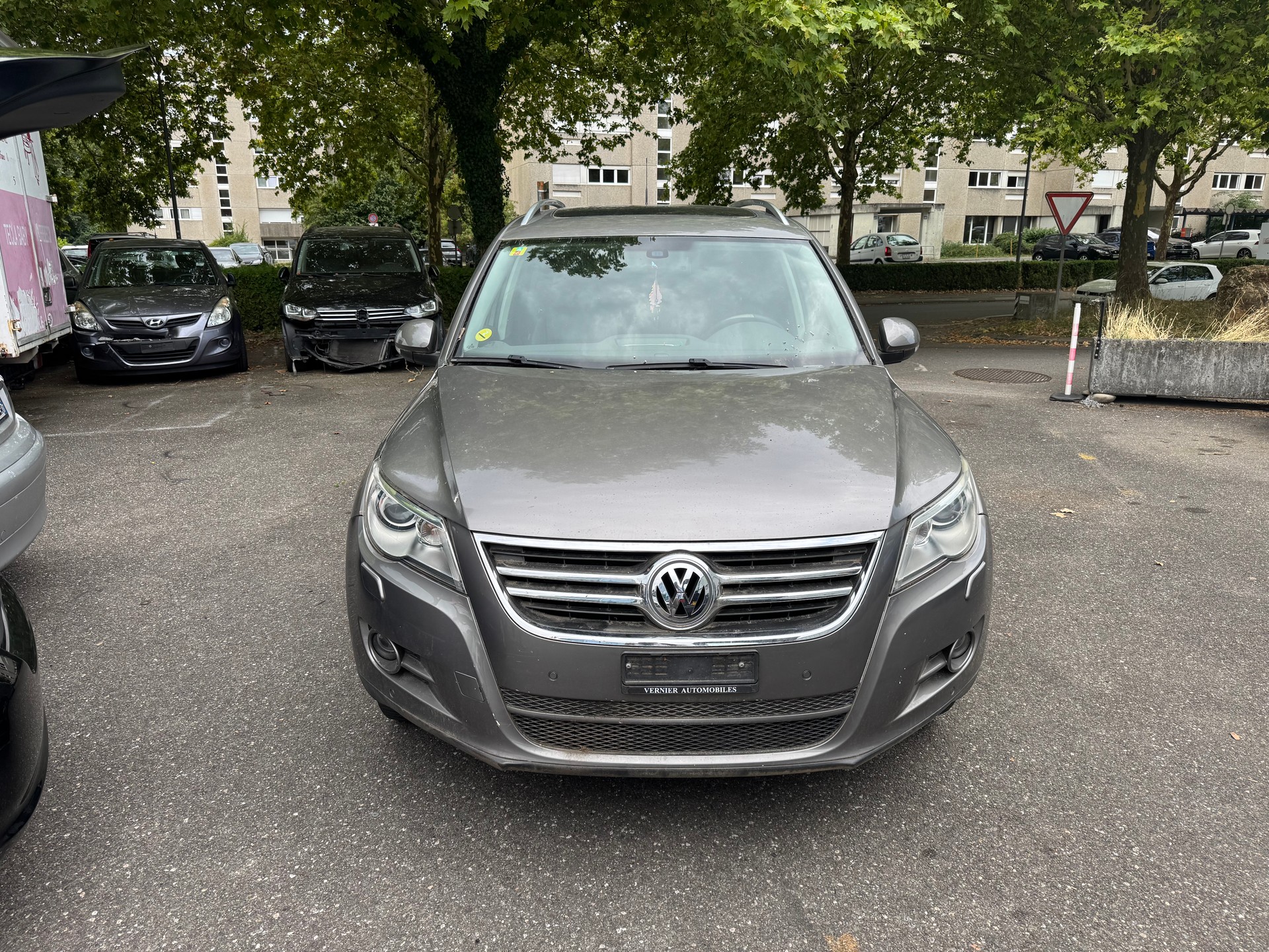 VW Tiguan 2.0 TSI Sport&Style Tiptronic-image-2
