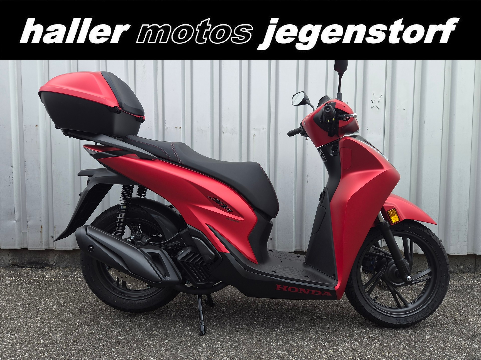 HONDA SH 150 INKL. TOP BOX