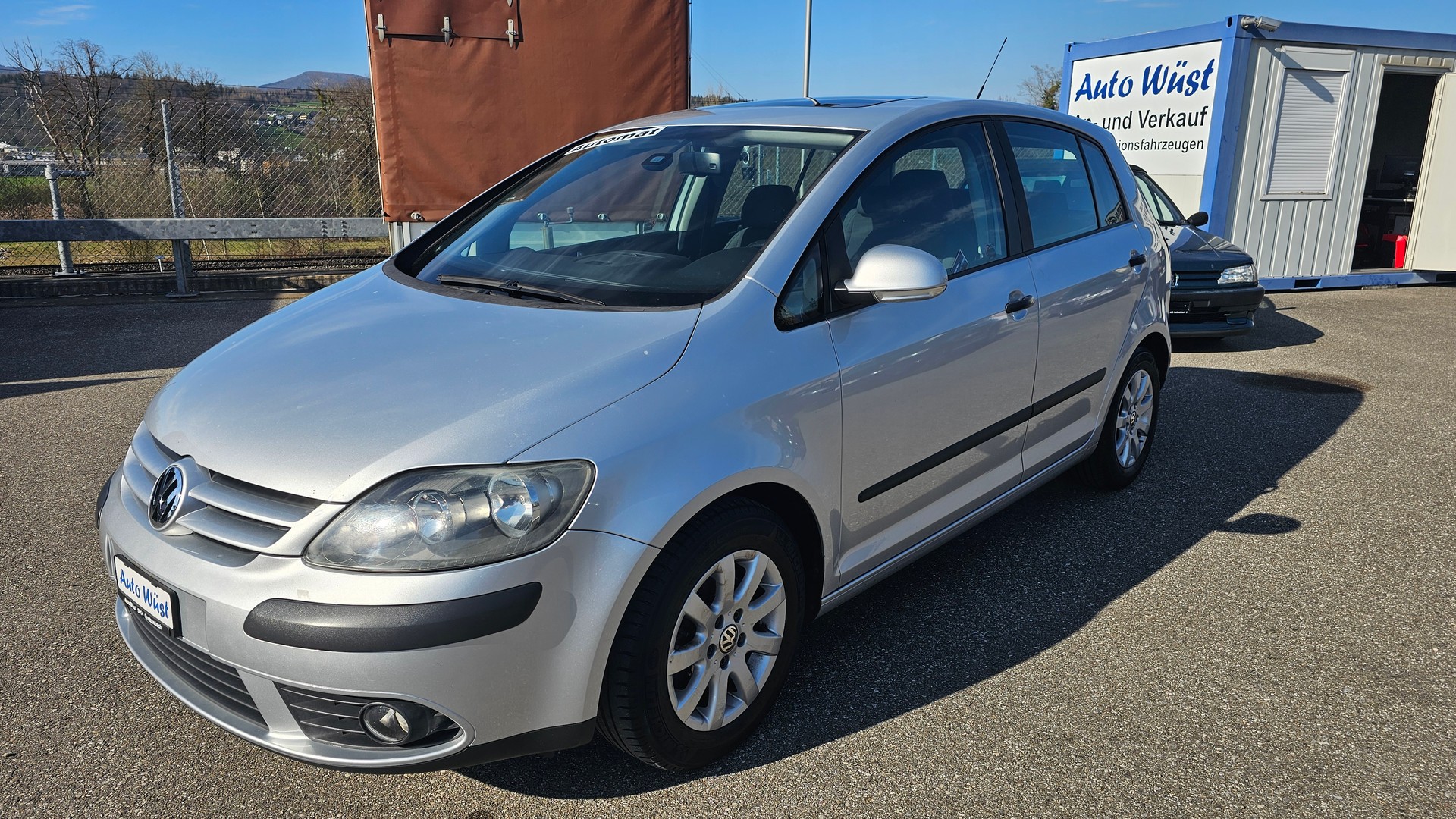 VW Golf Plus 2.0 FSI Comfortline-image-0