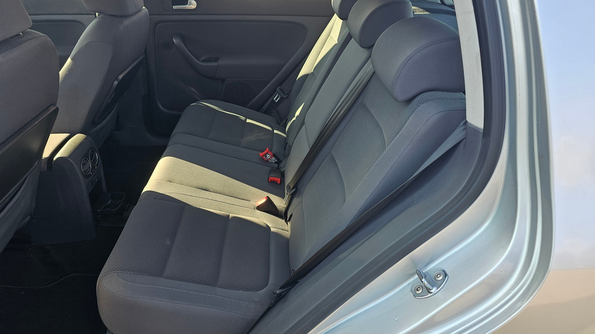 VW Golf Plus 2.0 FSI Comfortline-image-9