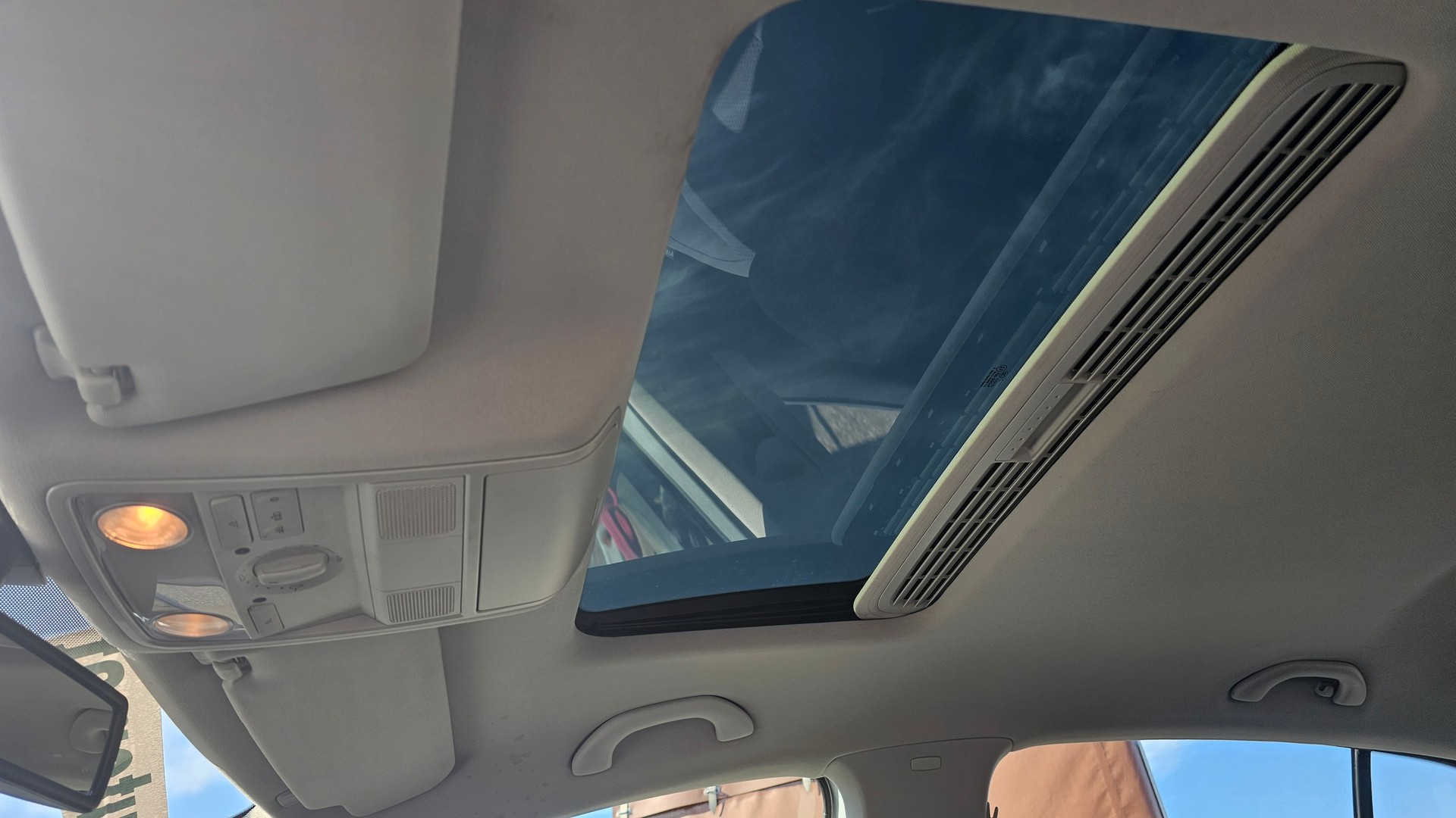 VW Golf Plus 2.0 FSI Comfortline-image-10