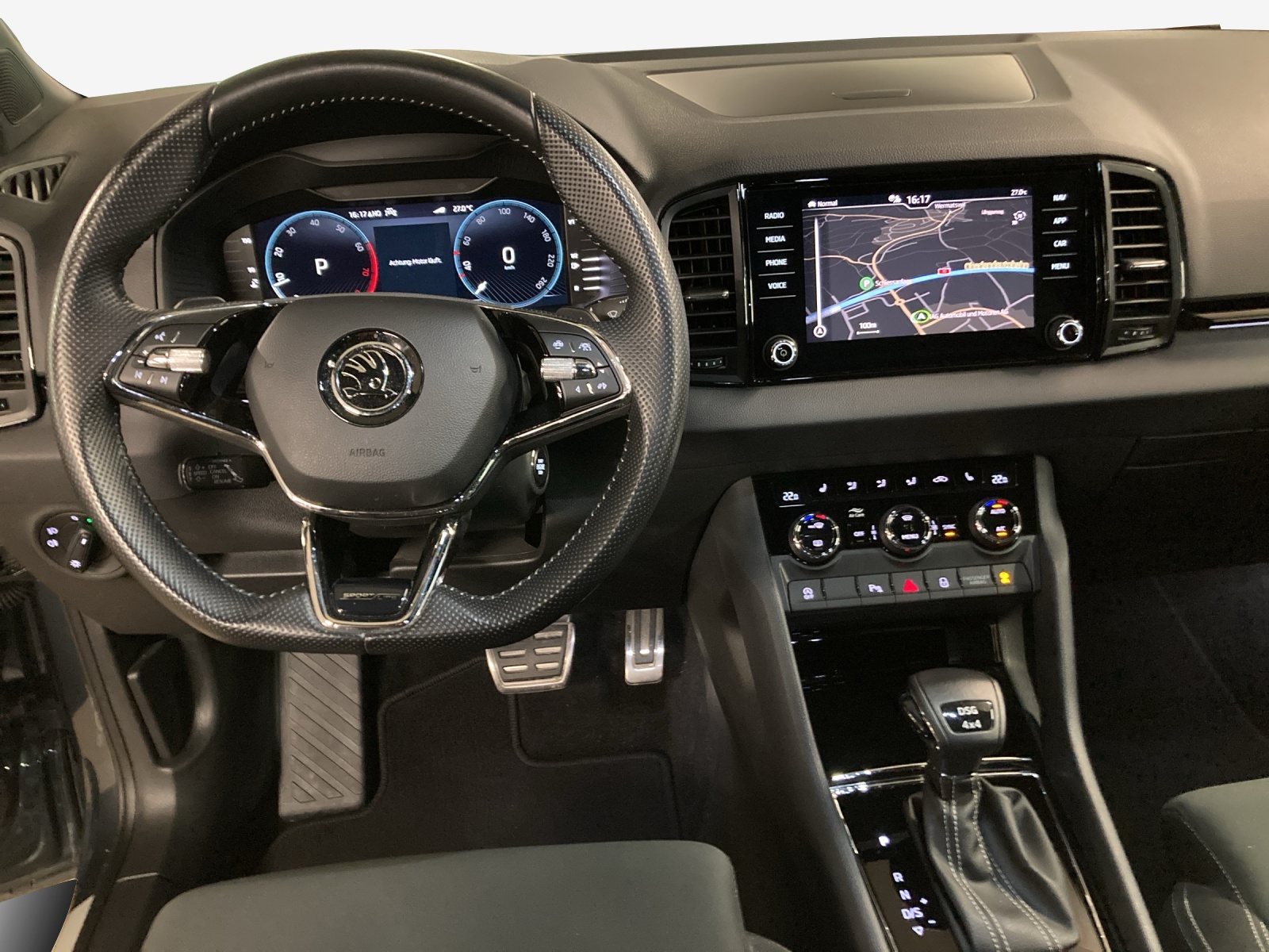 SKODA Karoq 2.0 TSI SportLine 4x4 DSG-image-8
