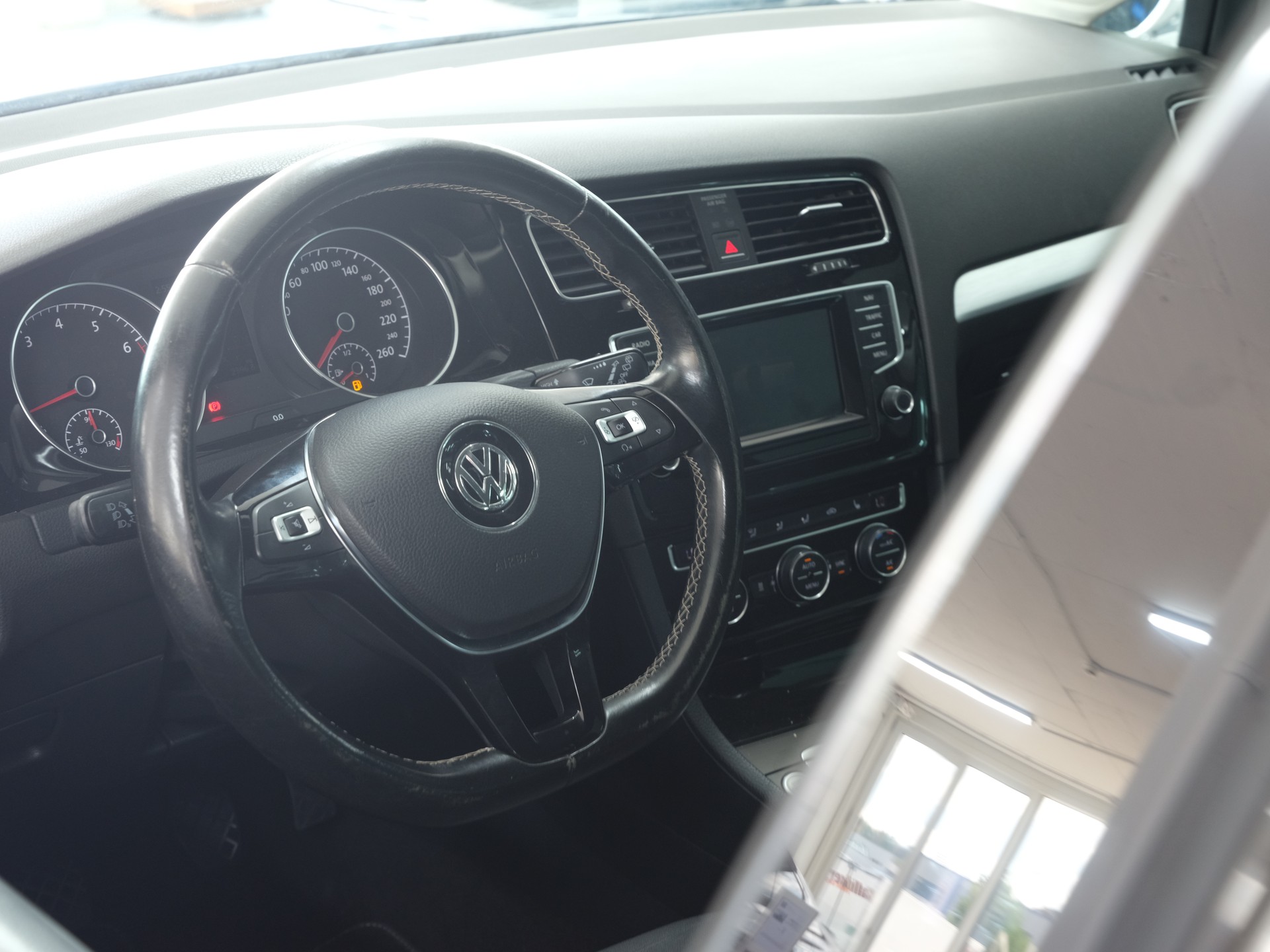 VW Golf 1.4 TSI Cup-image-20