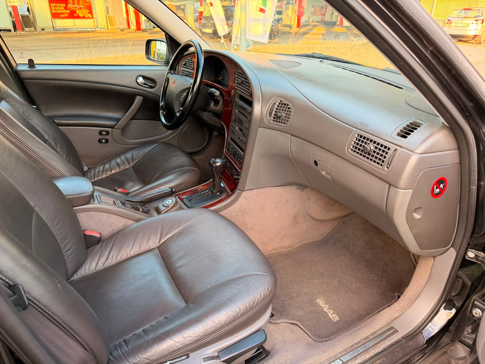 SAAB 9-5 2.3 LPT SE-image-8