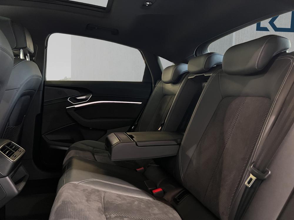 AUDI e-tron 55 Sportback S Line quattro-image-6