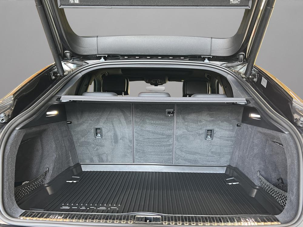 AUDI e-tron 55 Sportback S Line quattro-image-7
