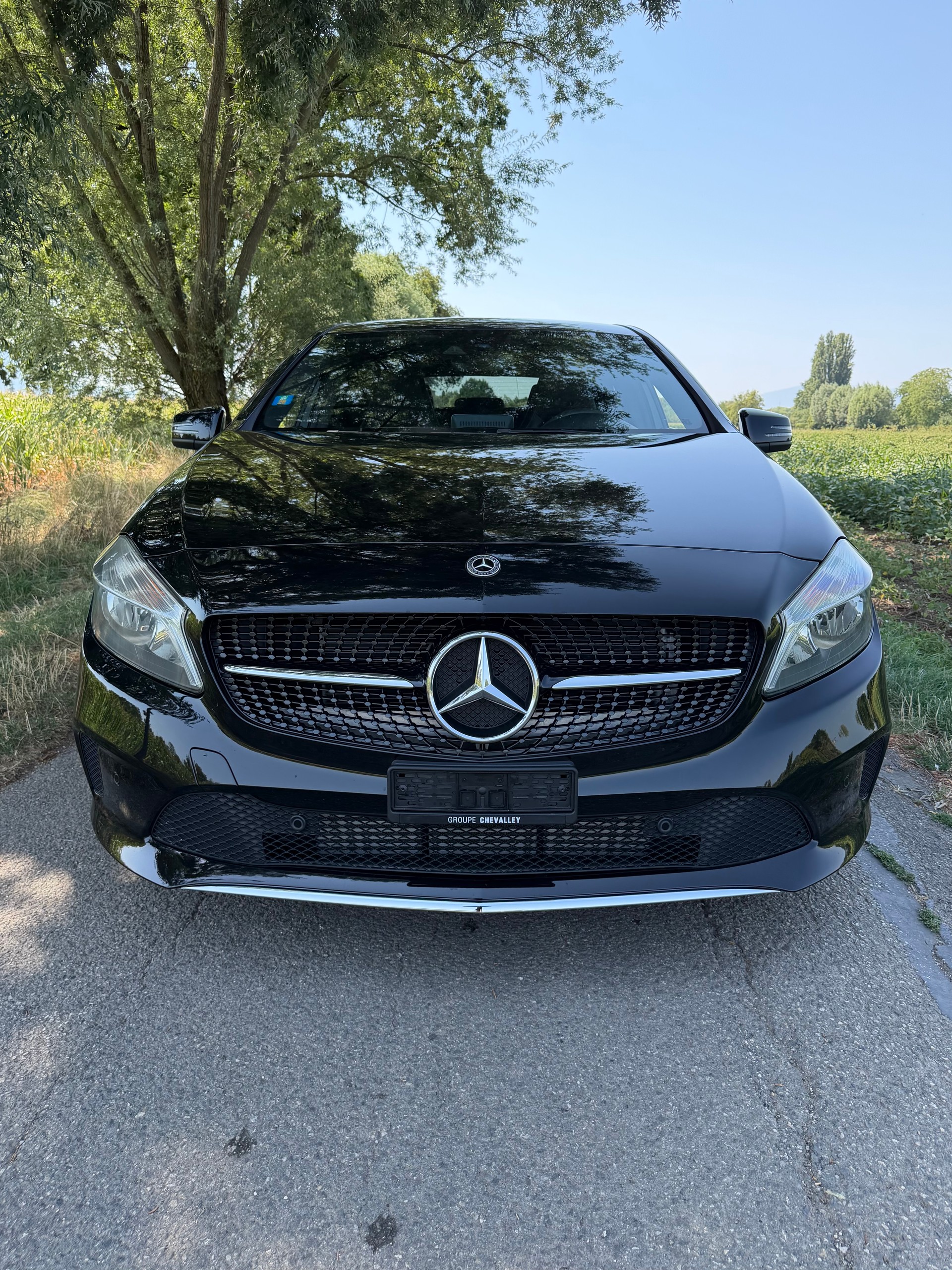 MERCEDES-BENZ A 180 7G-DCT-image-1