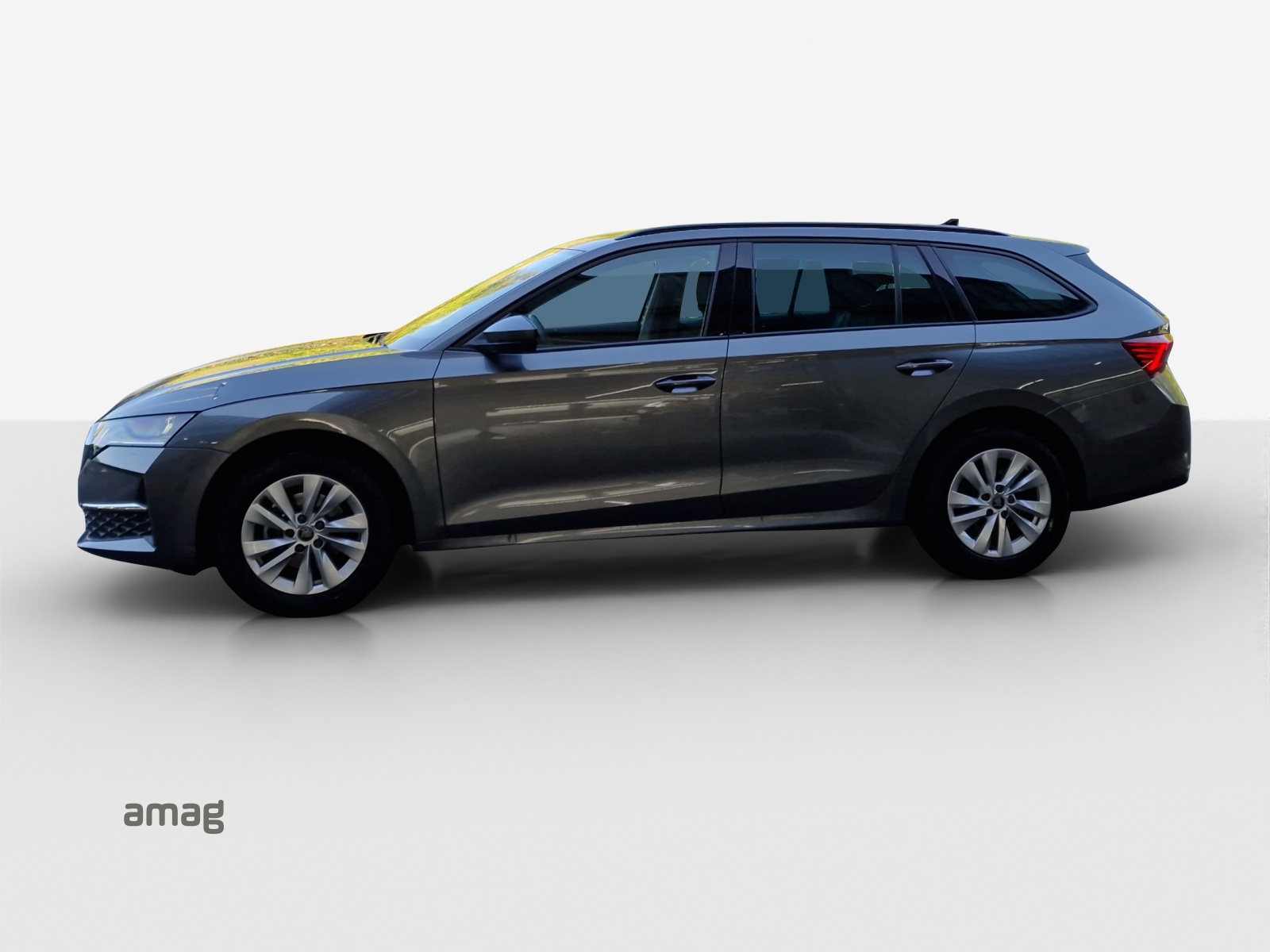 SKODA Octavia Combi 2.0 TDI DSG Selection-showroom-element-1