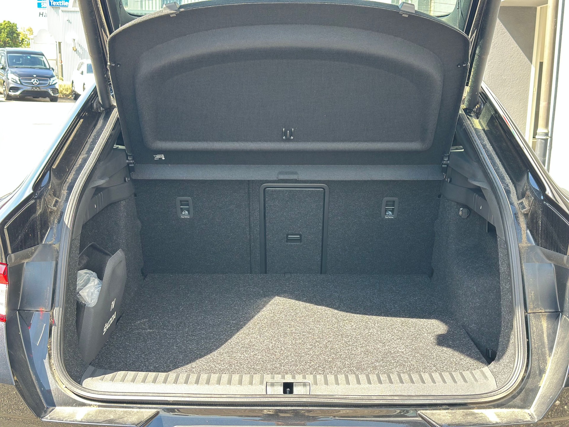 SKODA Enyaq Coupé RS iV 80 4x4-image-8