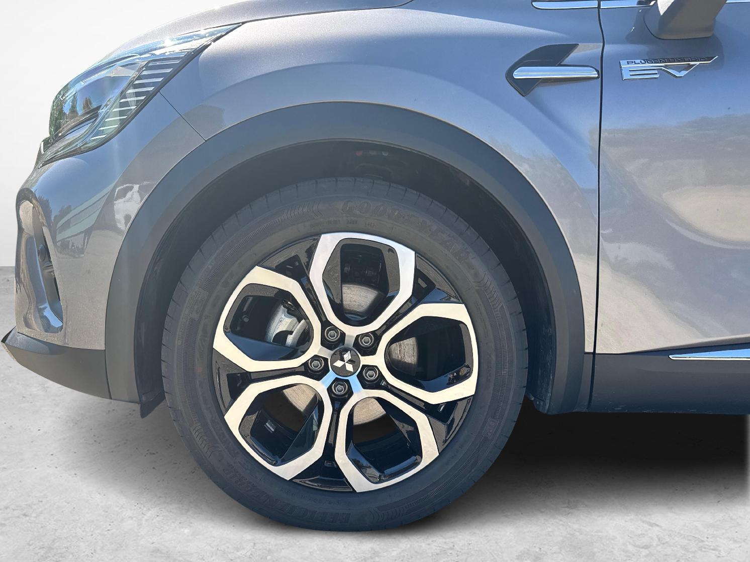 MITSUBISHI ASX 1.6 PHEV Intense-image-15