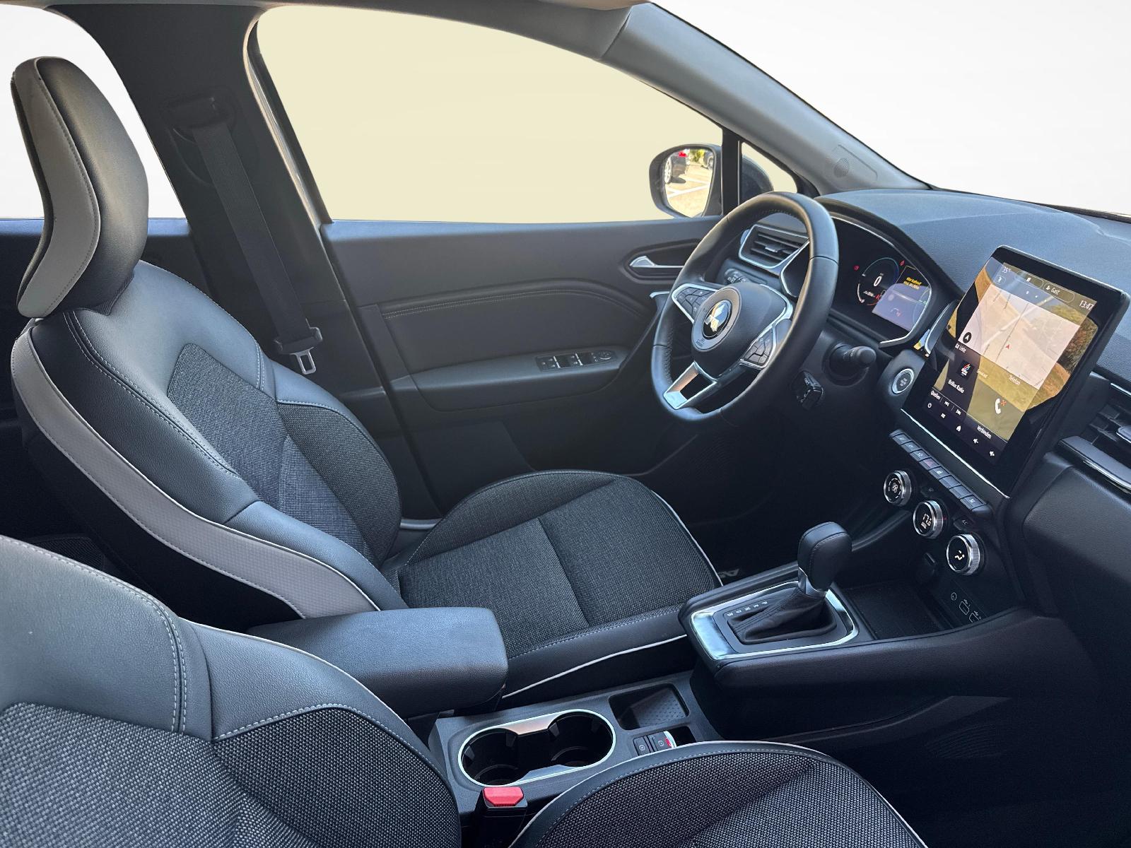 MITSUBISHI ASX 1.6 PHEV Intense-image-12