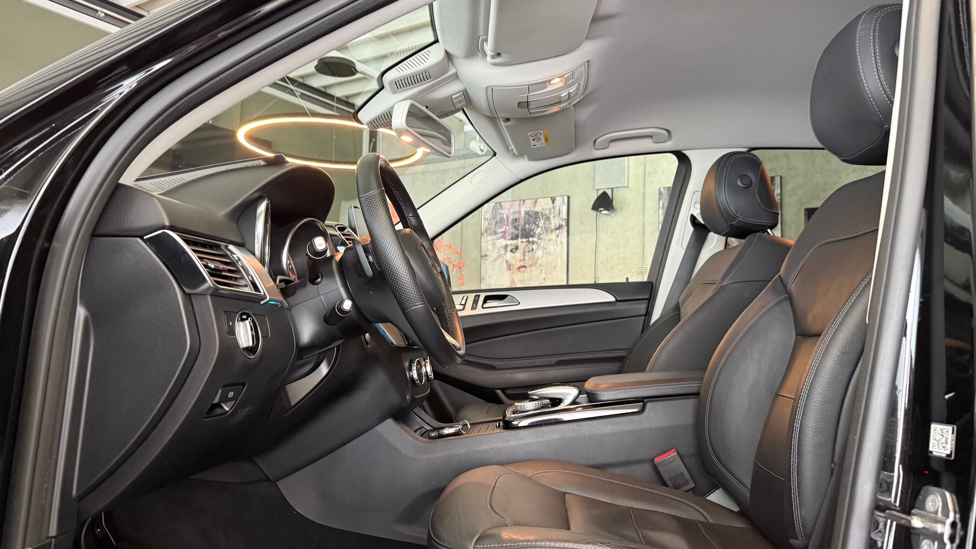 MERCEDES-BENZ GLE 350 d-image-10