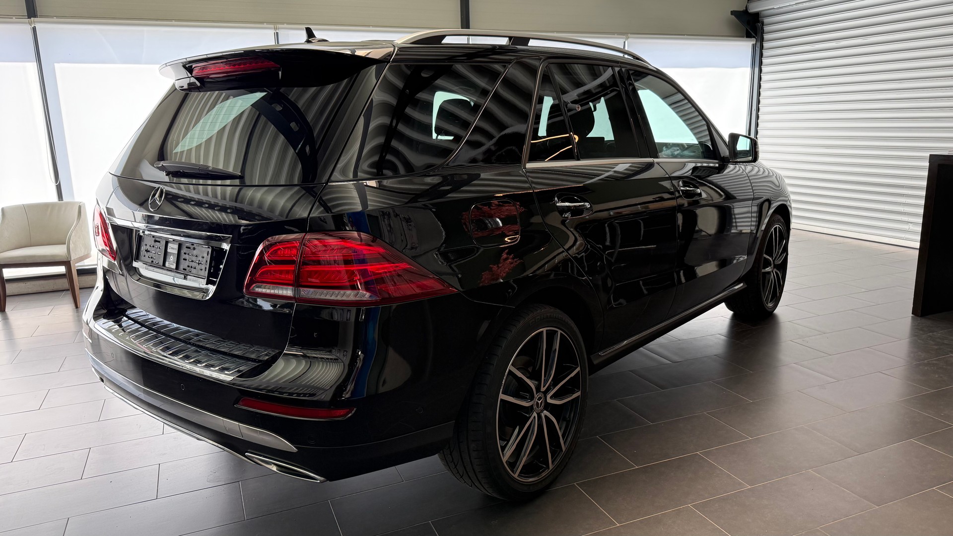MERCEDES-BENZ GLE 350 d-image-20