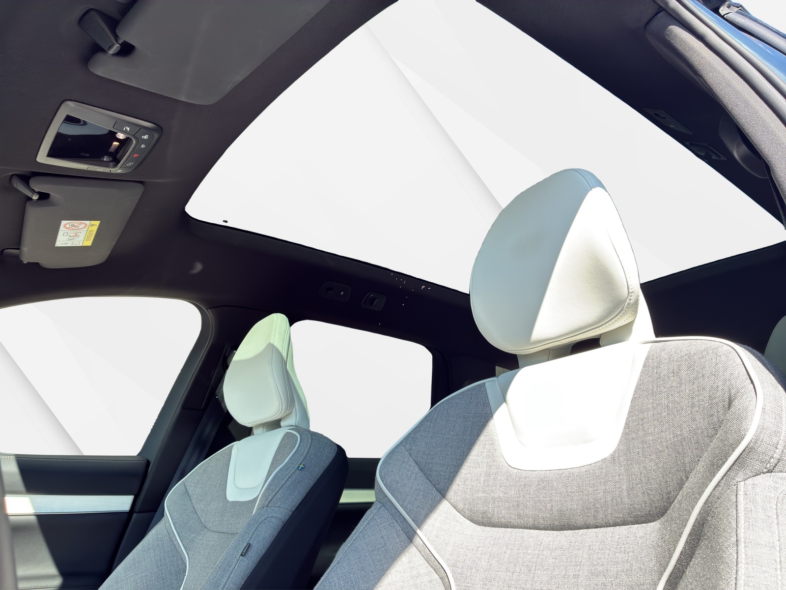 VOLVO EX 90 Twin Performance Ultra AWDD-image-18