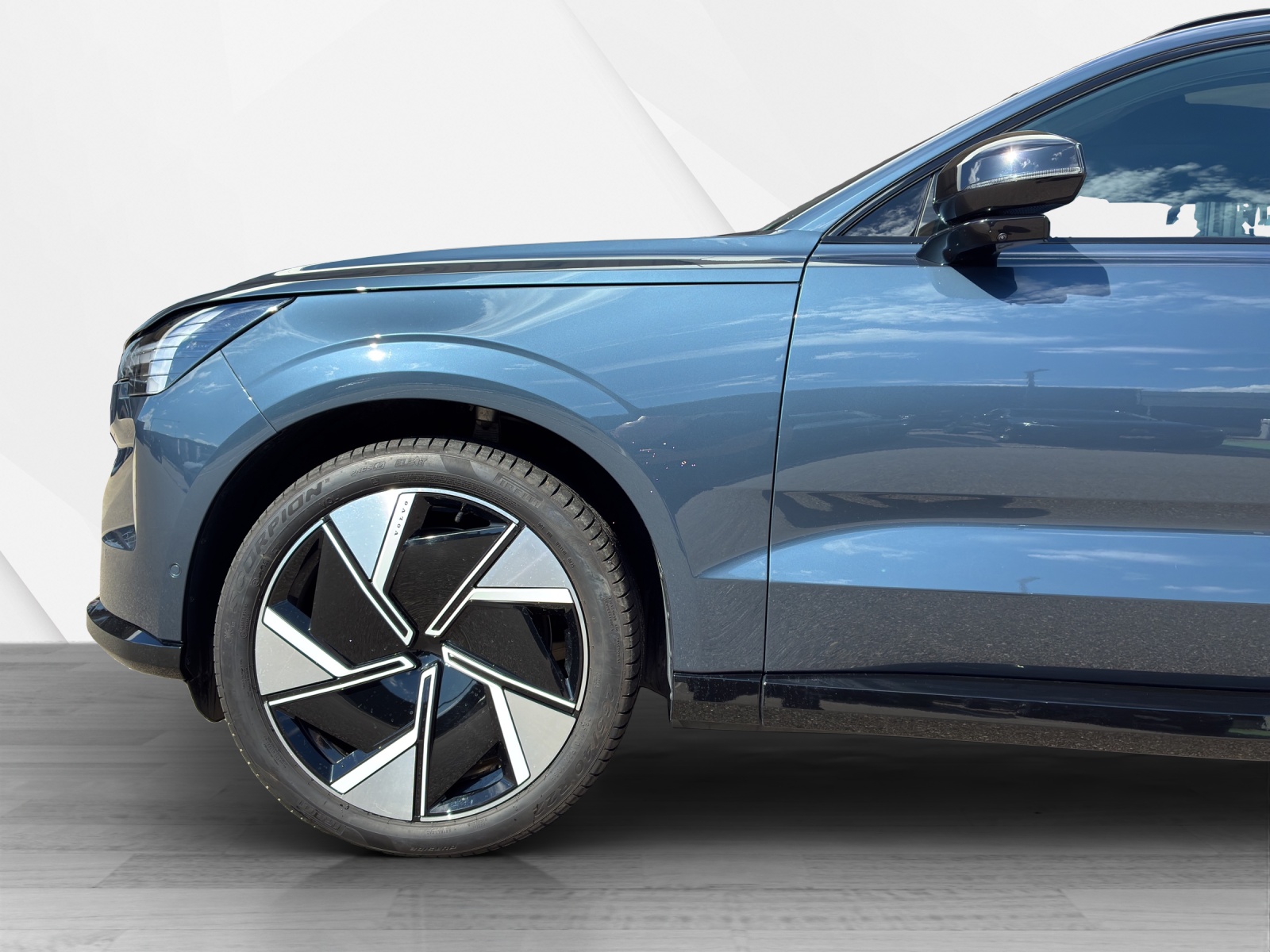 VOLVO EX 90 Twin Performance Ultra AWDD-image-8
