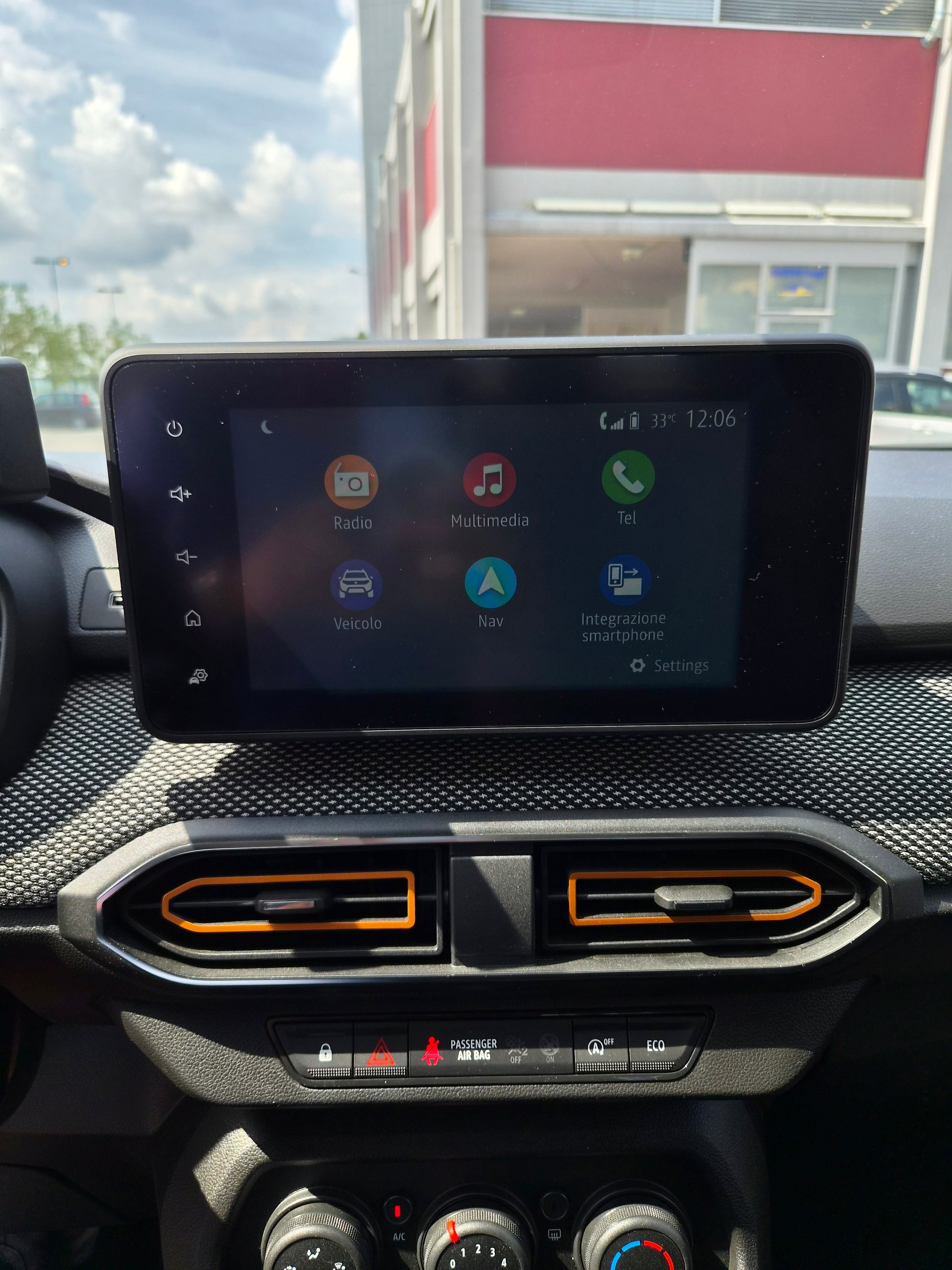DACIA Sandero Stepway TCe 90 Expression CVT-image-10