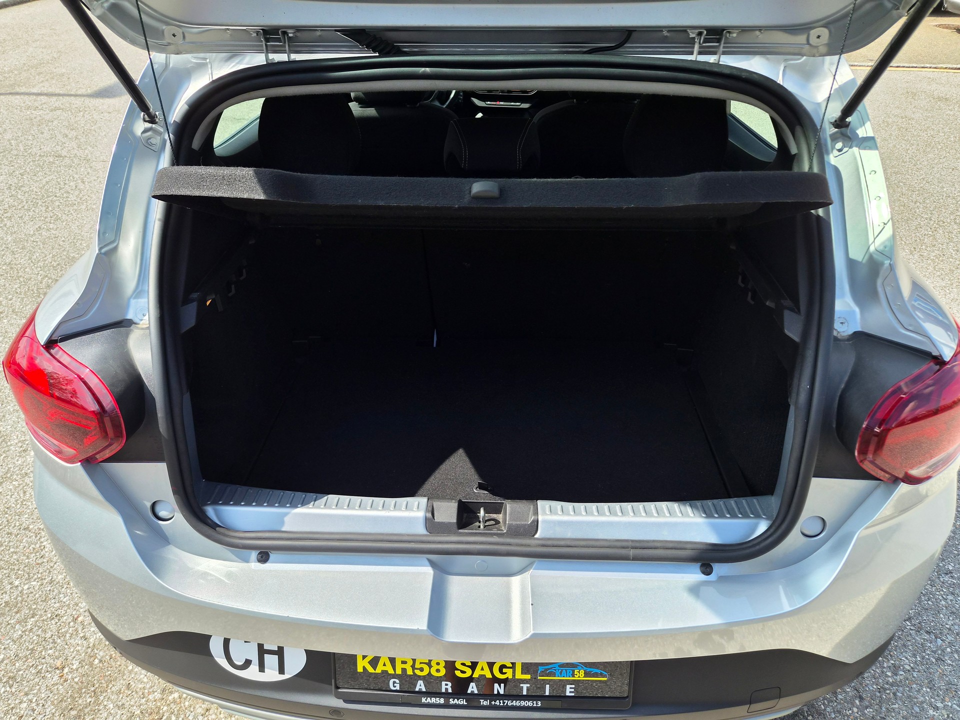 DACIA Sandero Stepway TCe 90 Expression CVT-image-4