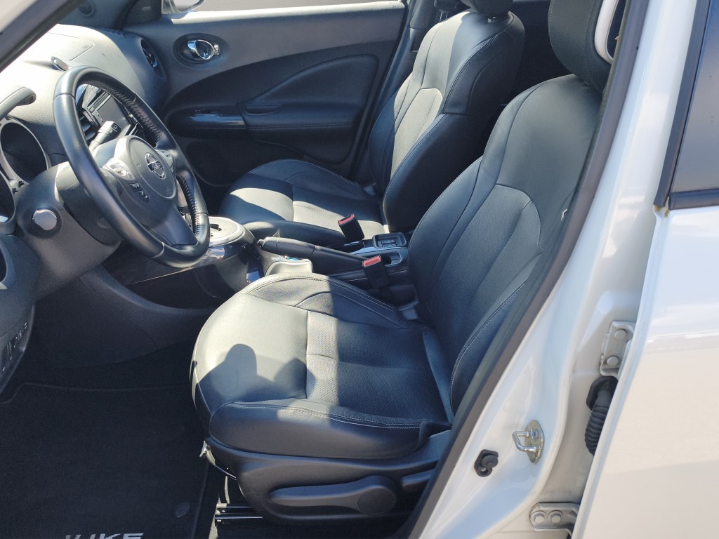 NISSAN Juke 1.6 DIG-T Tekna 4x4 AHK-image-2