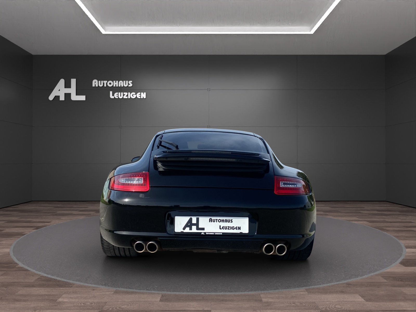 PORSCHE 911 Carrera 4S-image-3