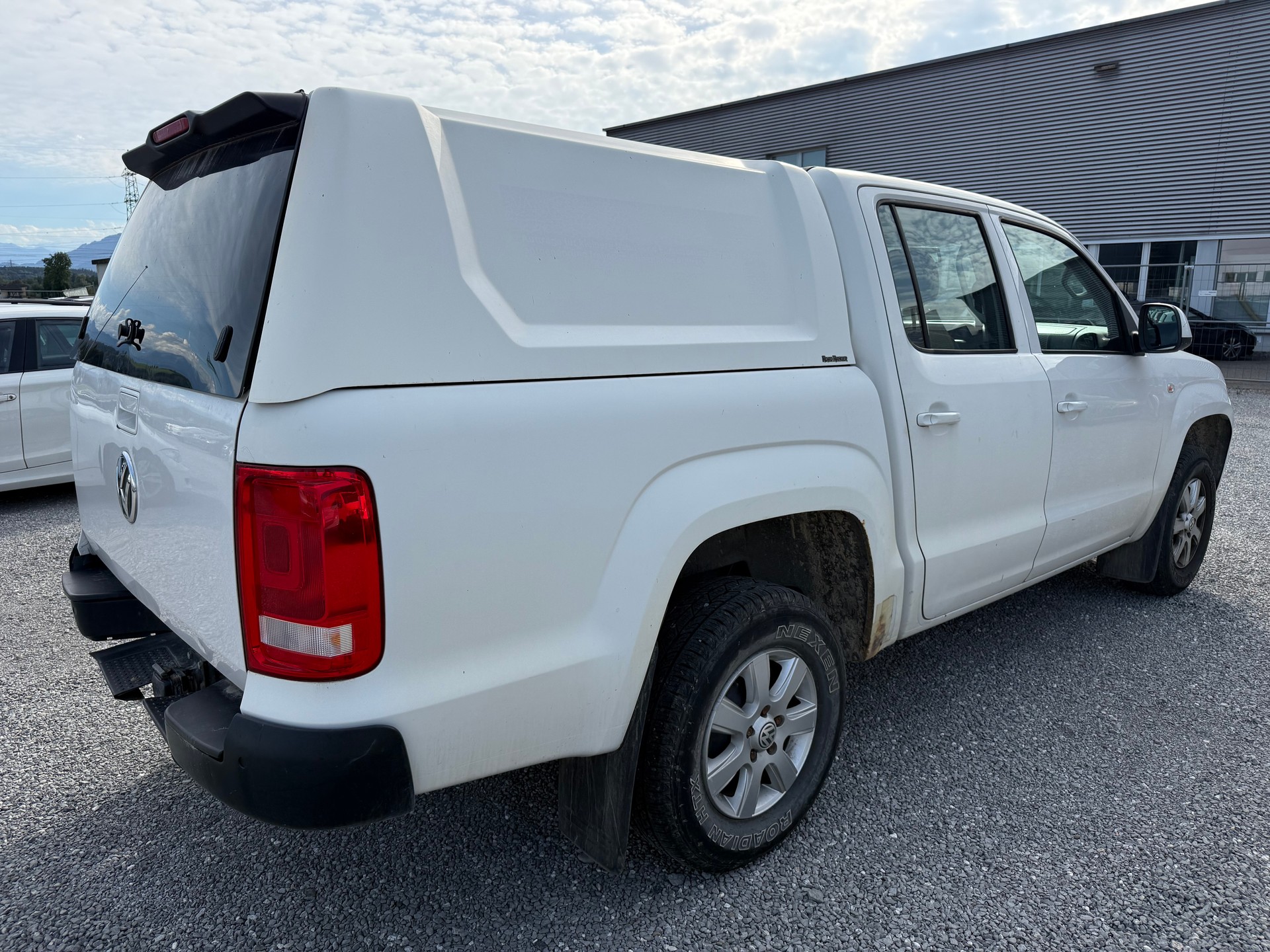 VW Amarok 2.0 BiTDI Trendline 4Motion permanent-image-4