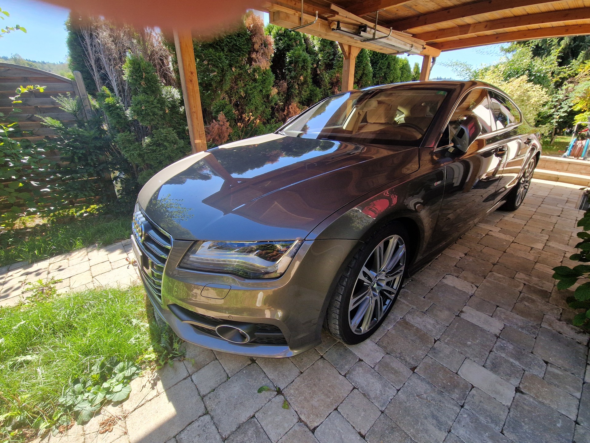 AUDI 3.0 V6 TDI quattro S-Tronic