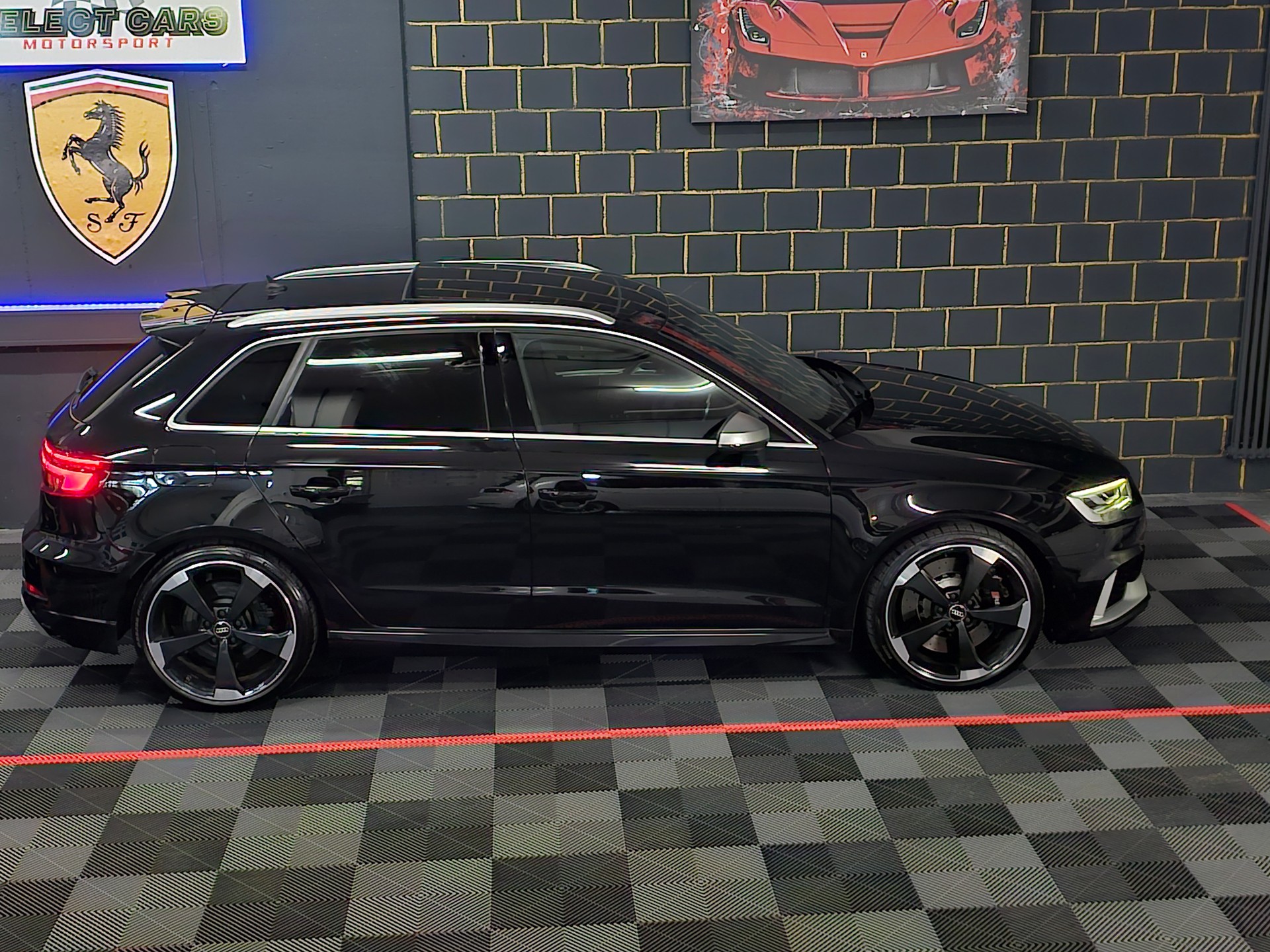 AUDI RS3 Sportback 2.5 TSI quattro S-tronic ohne OPF mit RS Sportauspuff-image-4