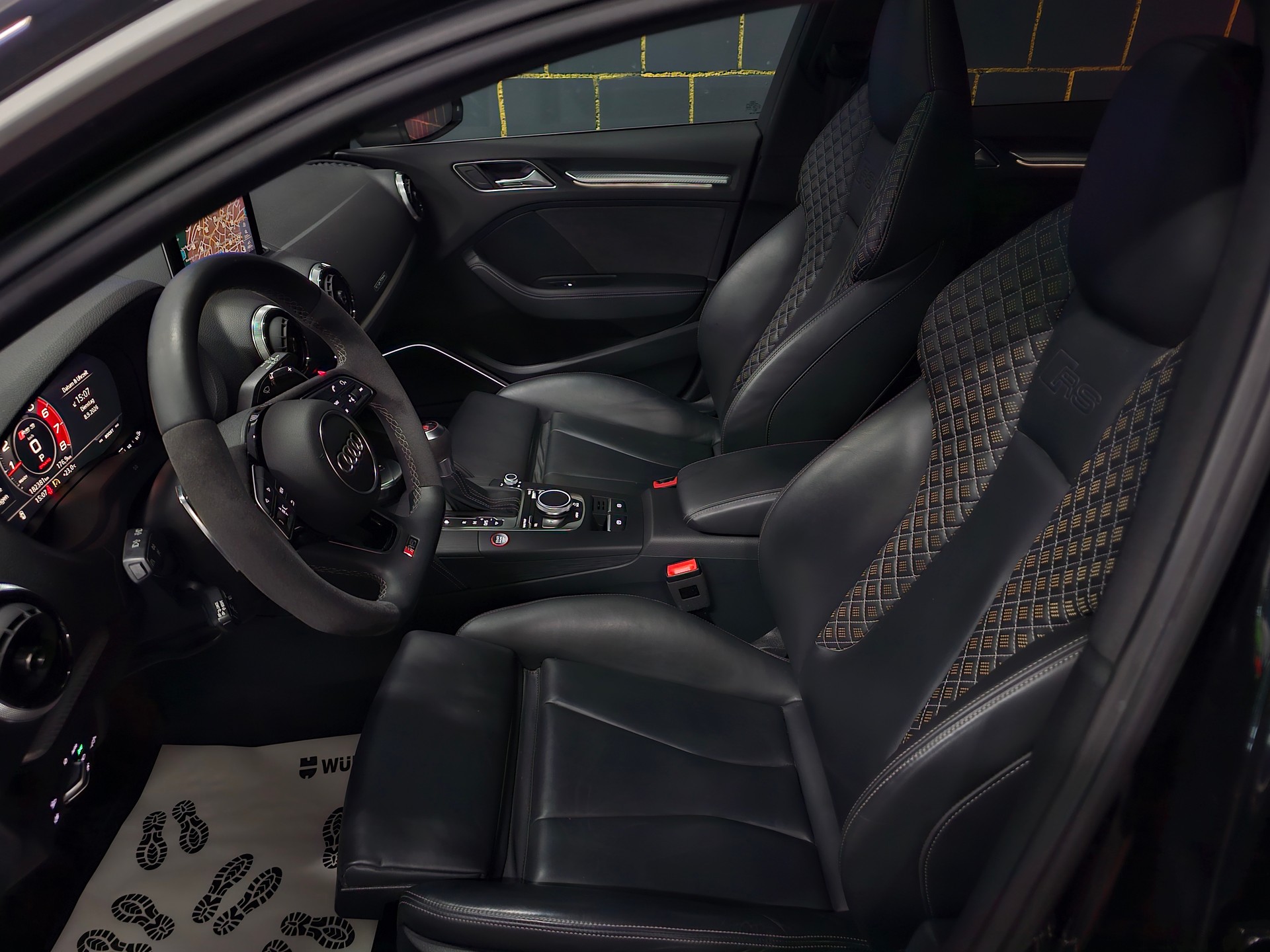 AUDI RS3 Sportback 2.5 TSI quattro S-tronic ohne OPF mit RS Sportauspuff-image-10