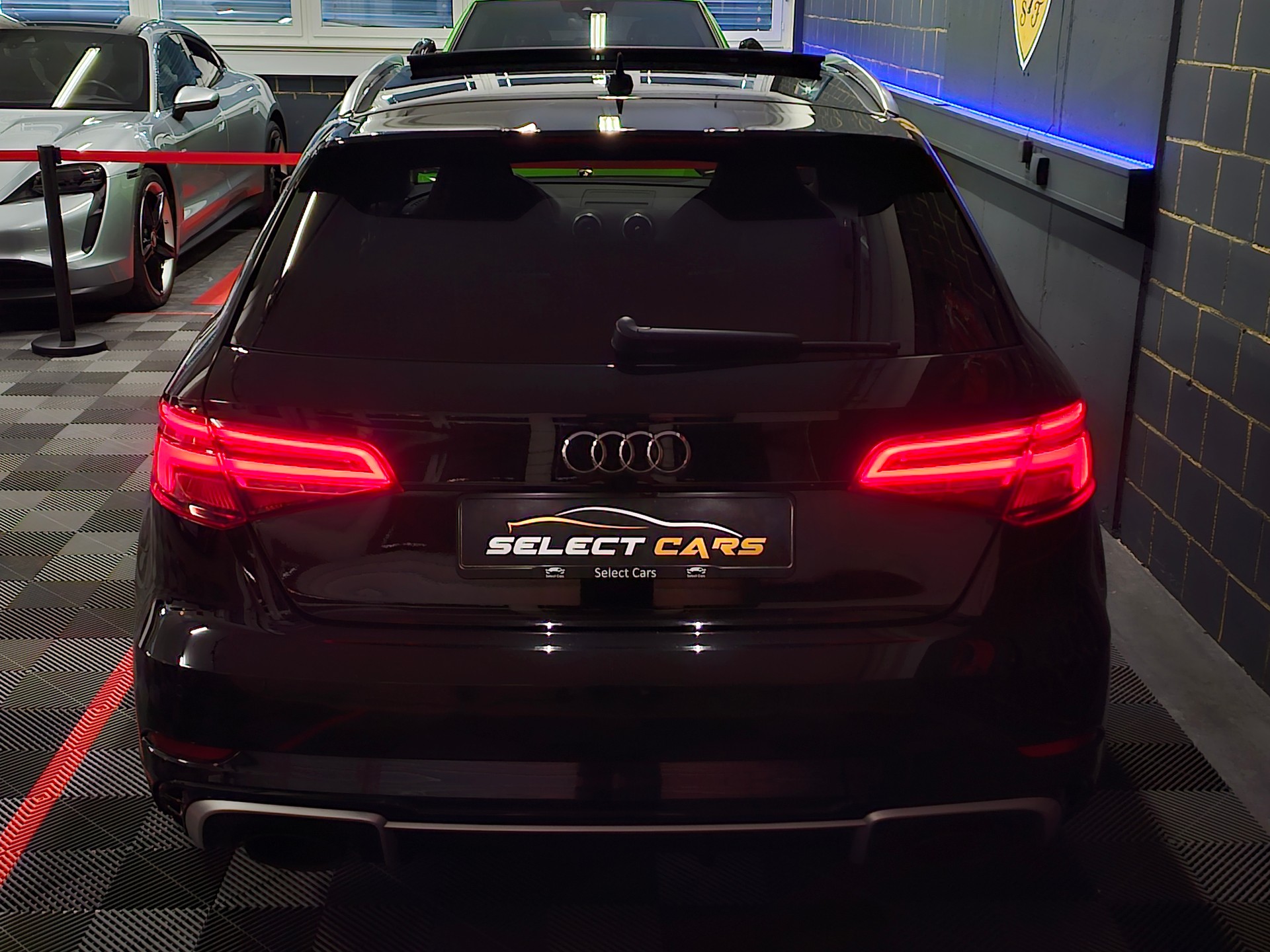 AUDI RS3 Sportback 2.5 TSI quattro S-tronic ohne OPF mit RS Sportauspuff-image-7
