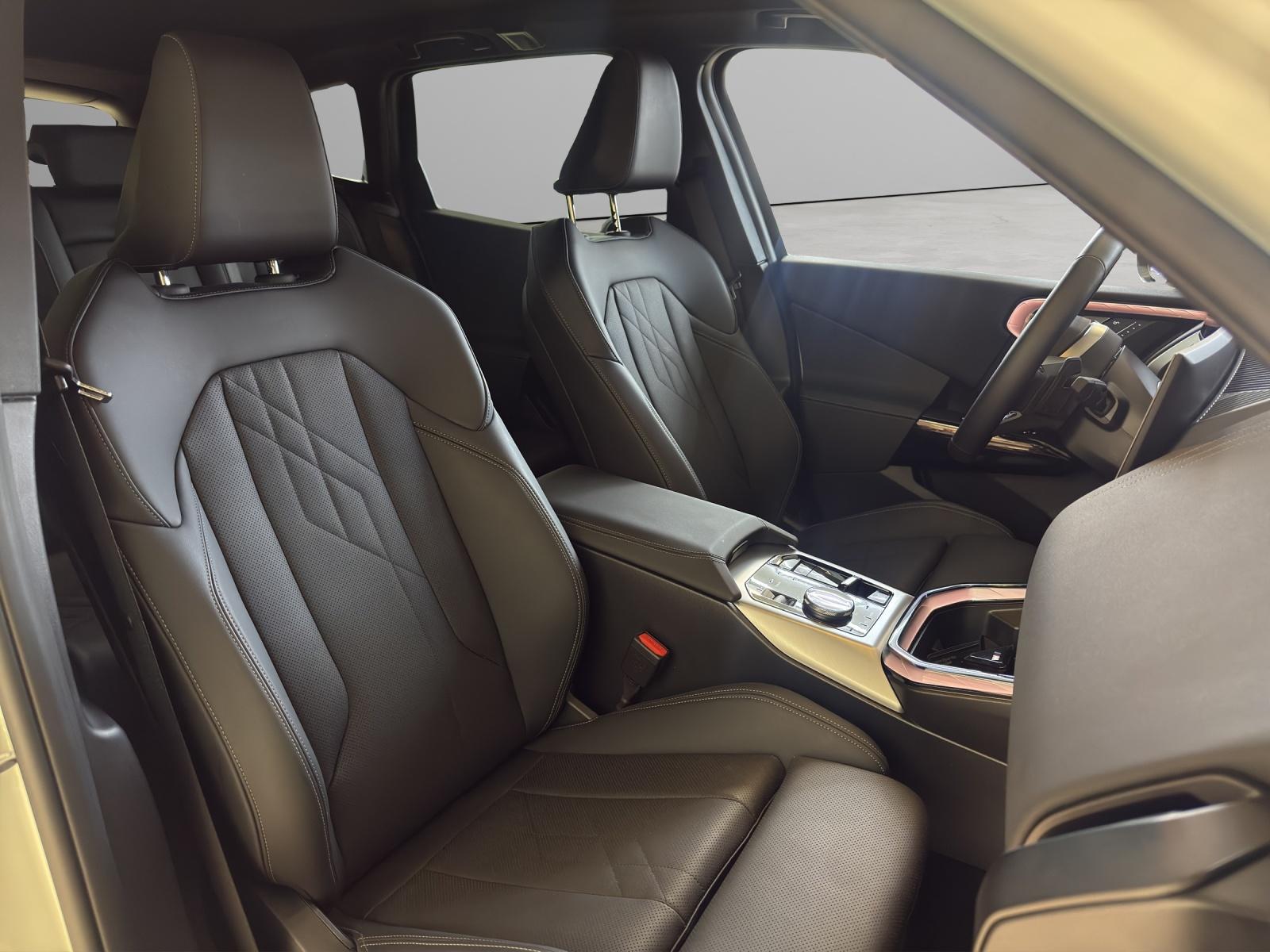 BMW X3 20d xDrive M-SportPaket-image-17