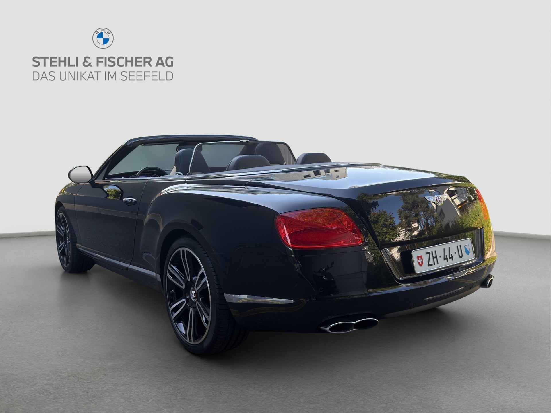 BENTLEY Continental GTC 4.0 V8-image-4