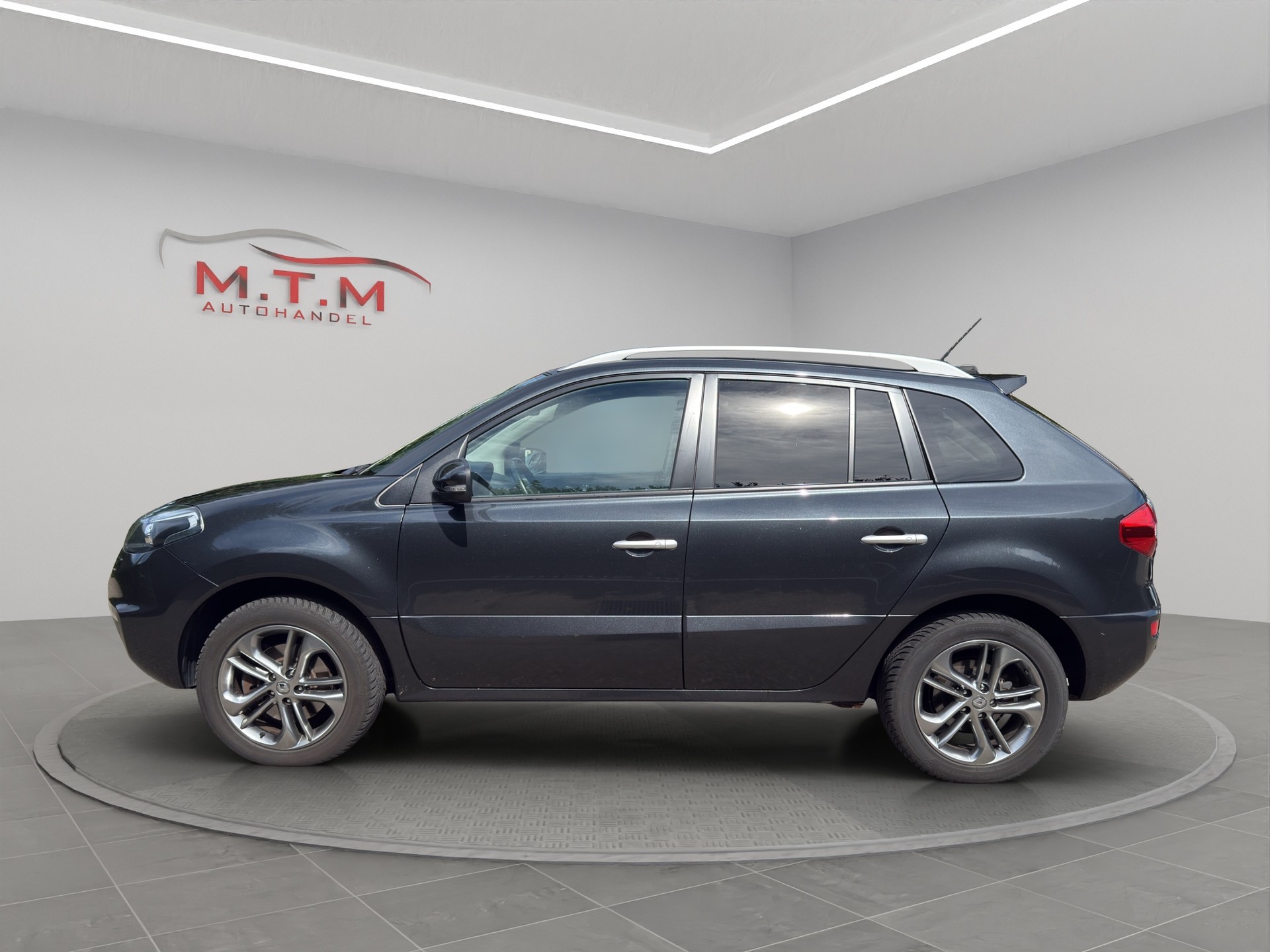 RENAULT Koleos 2.0 dCi Bose 4x4 Automatic-image-7
